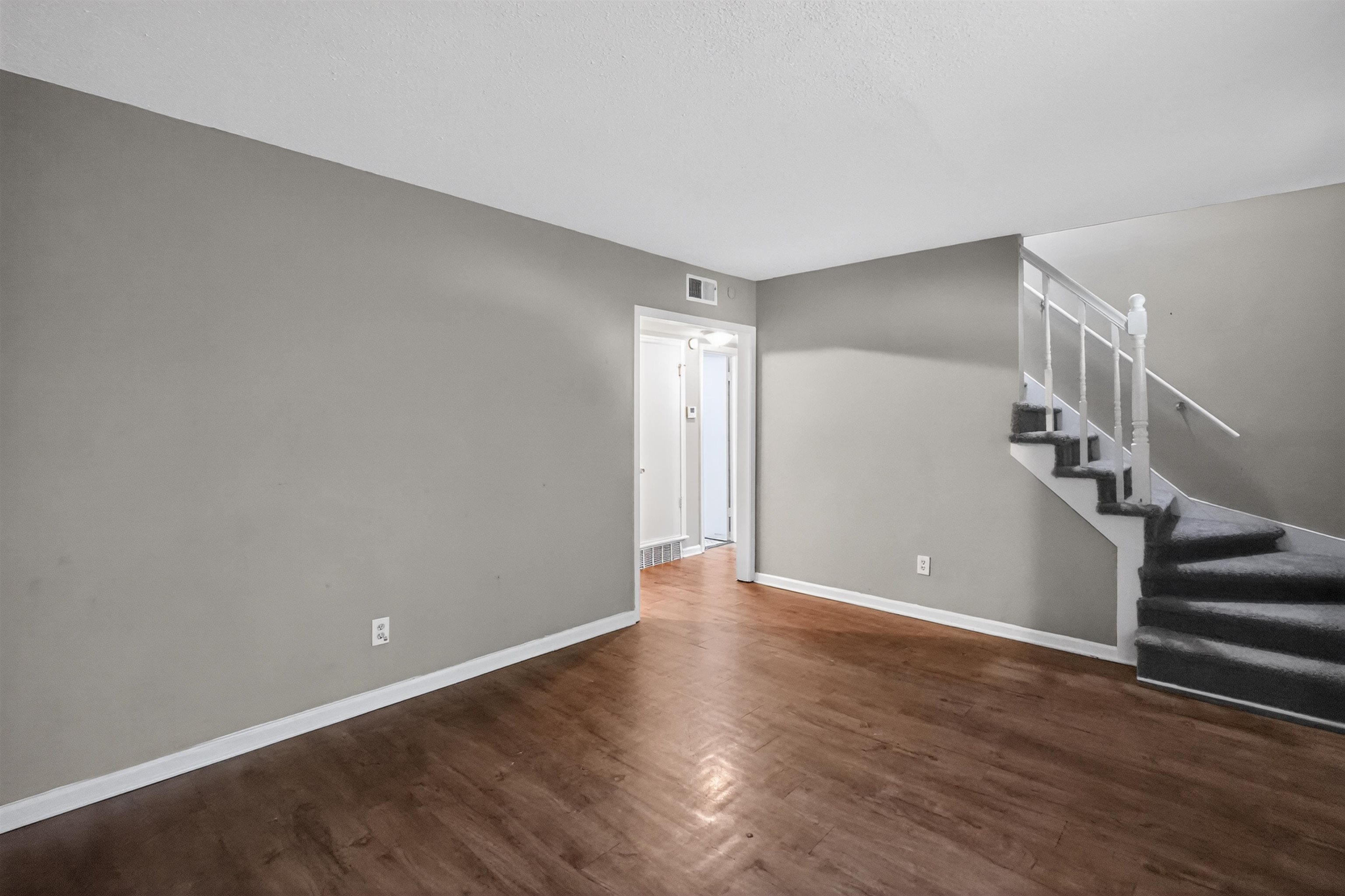 5124 Gill Rd Property Photo 15