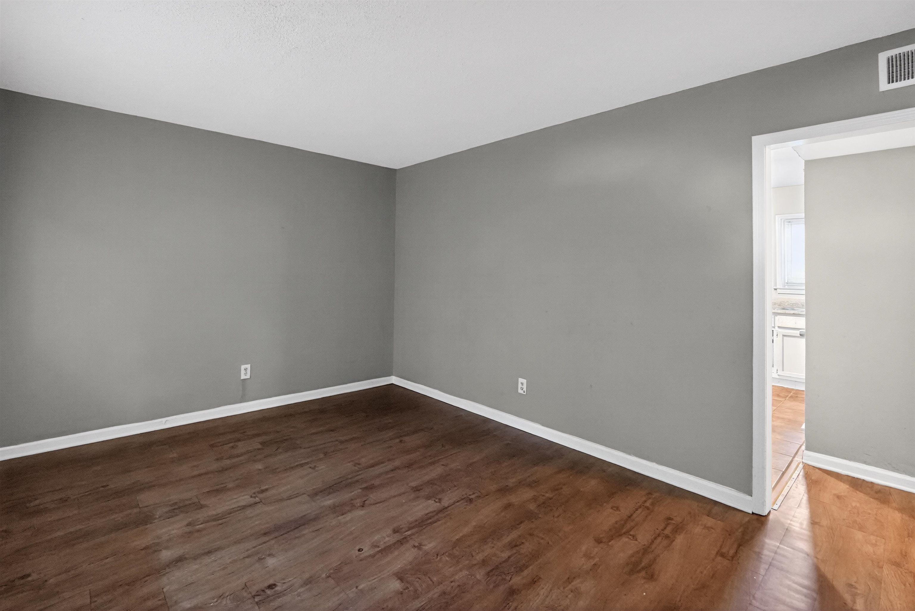 5124 Gill Rd Property Photo 16