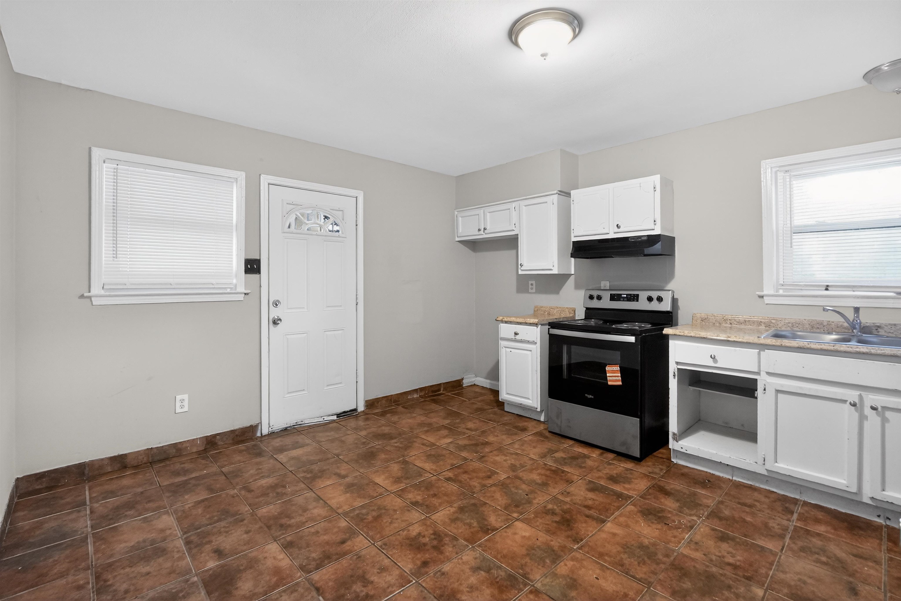 5124 Gill Rd Property Photo 19