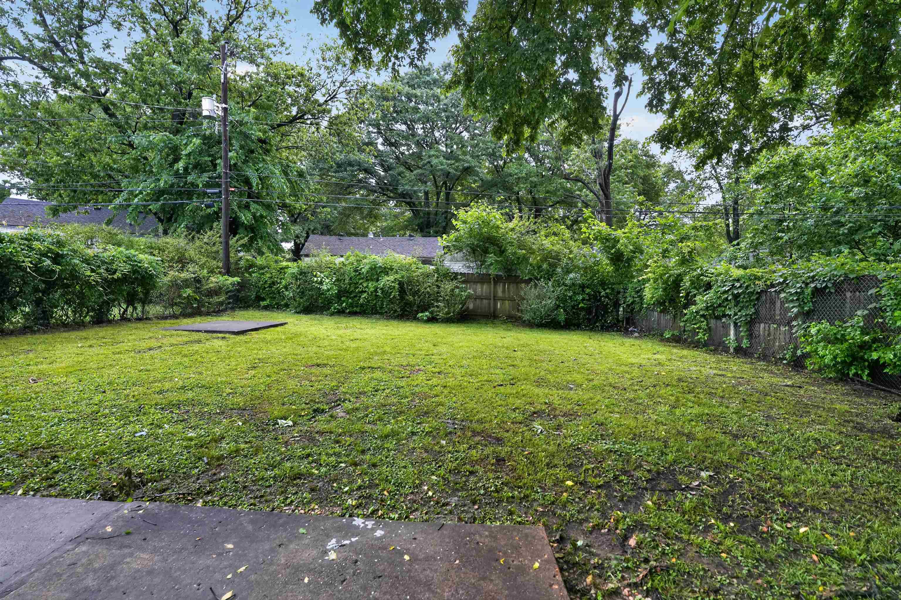 1300 Tyne St Property Photo 6