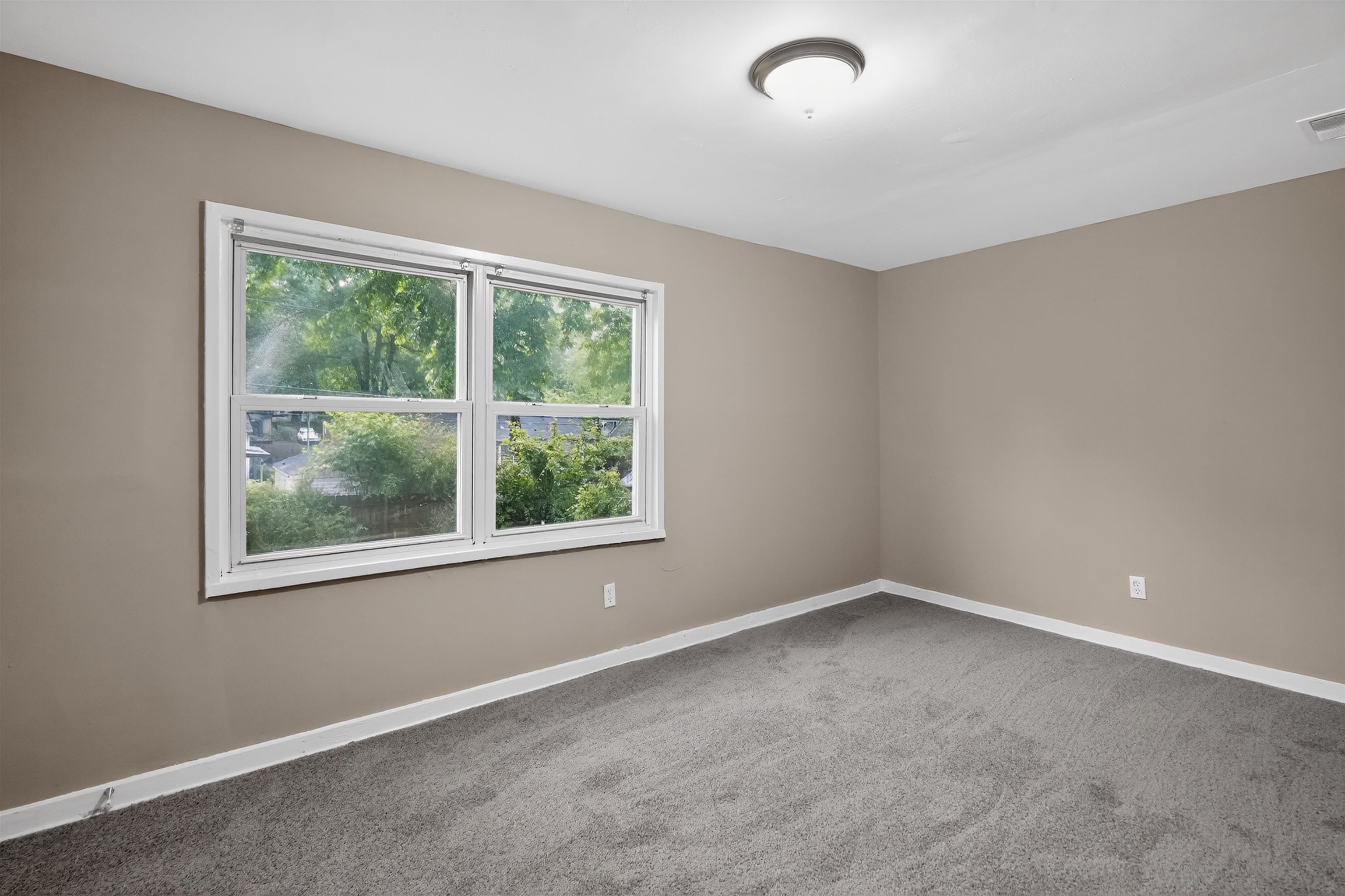 1300 Tyne St Property Photo 23