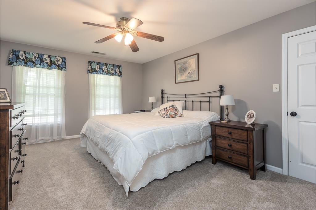 1725 John Ridge Dr Property Photo 22