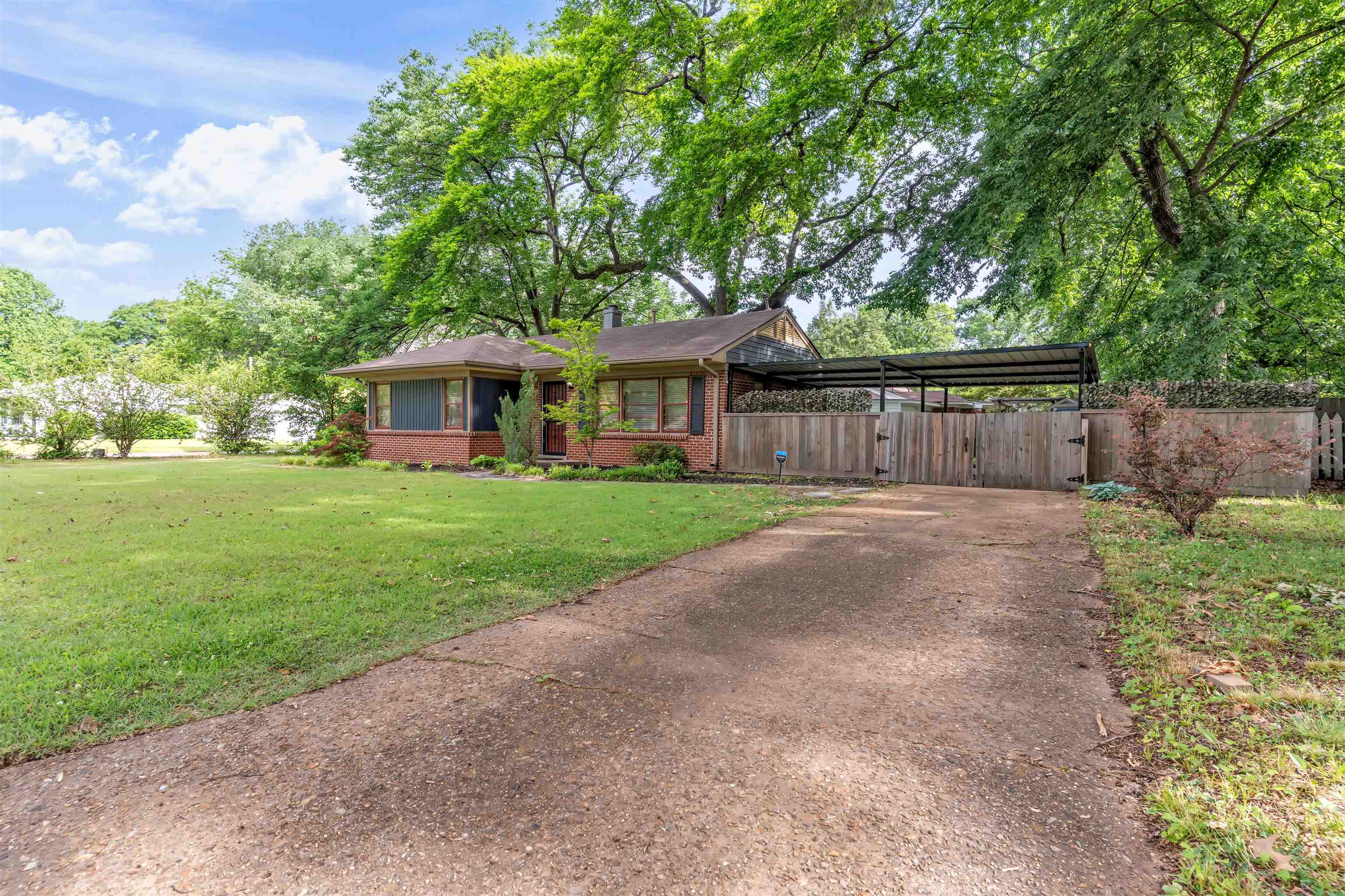 4564 Verne Rd Property Photo 1