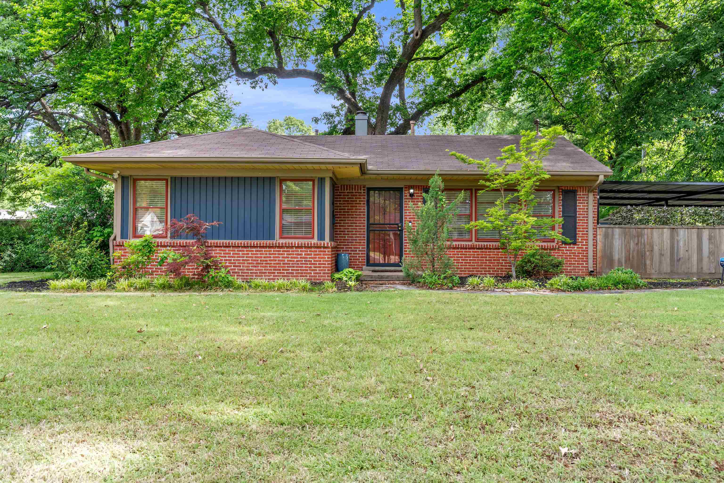 4564 Verne Rd Property Photo 2