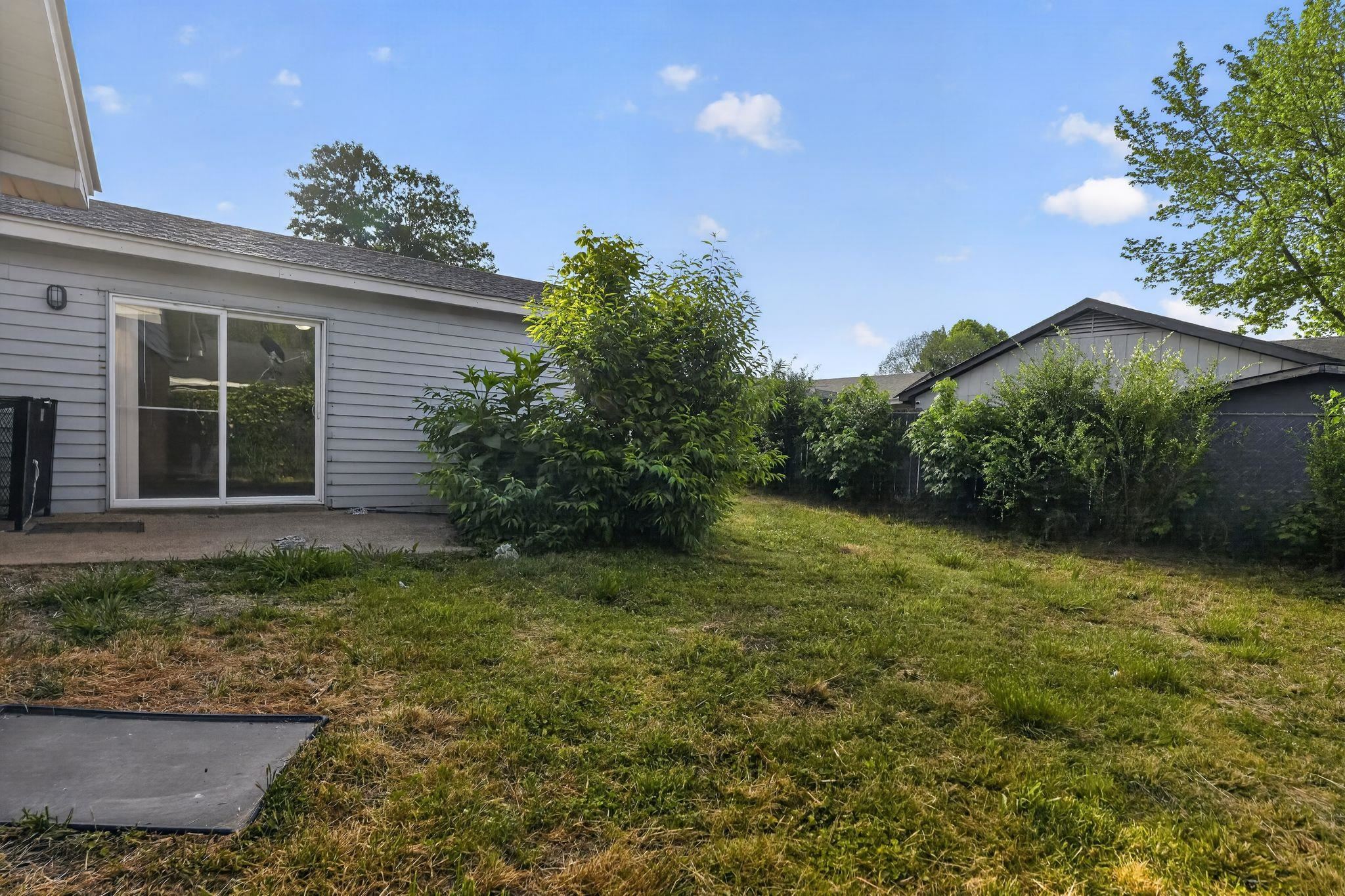 19 Lydgate Ave Property Photo 7
