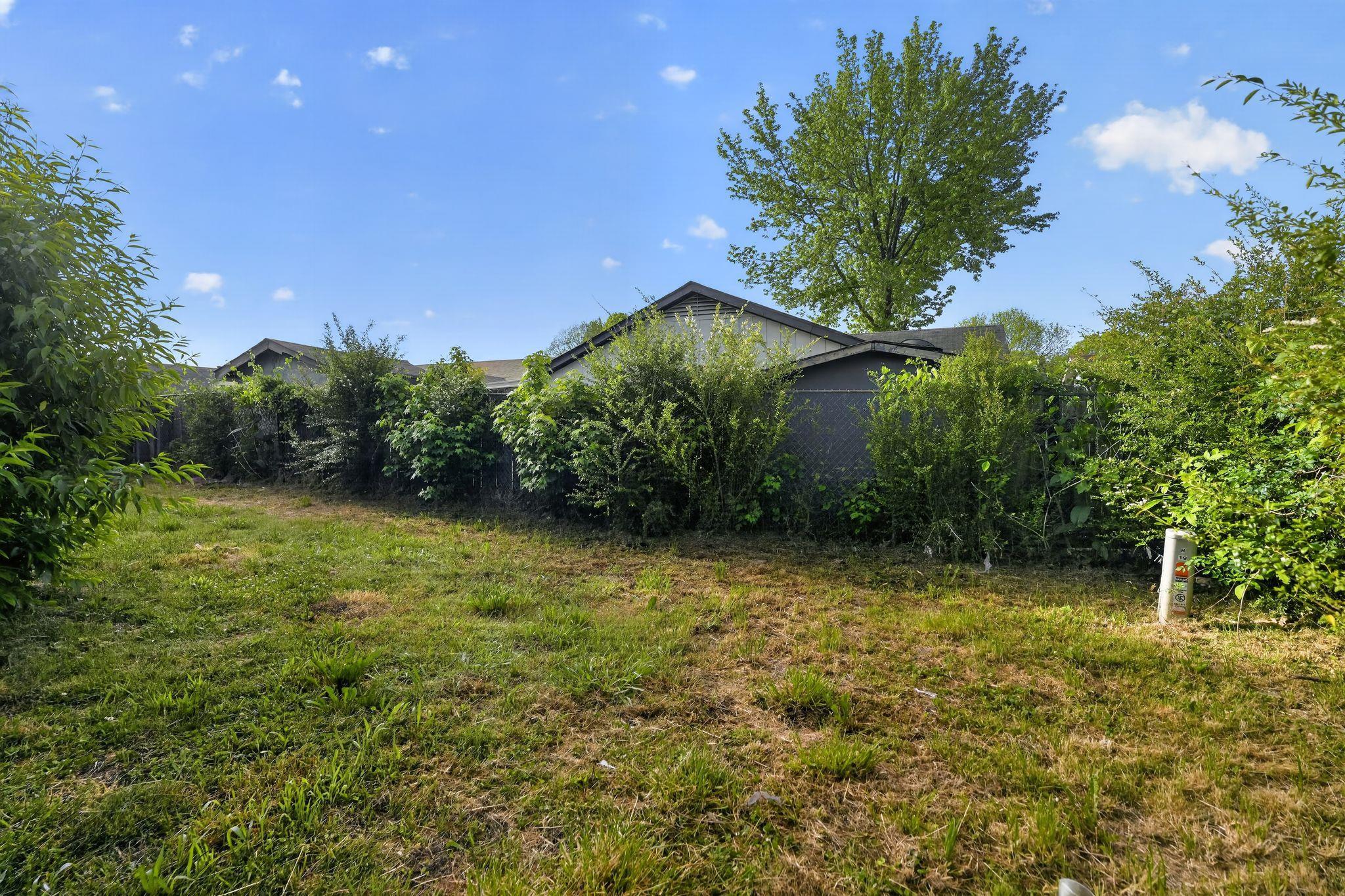 19 Lydgate Ave Property Photo 8
