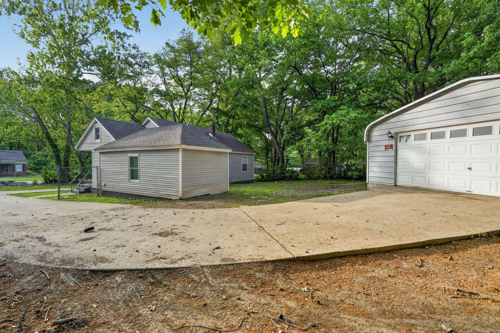 4199 Auburn Rd Property Photo 31