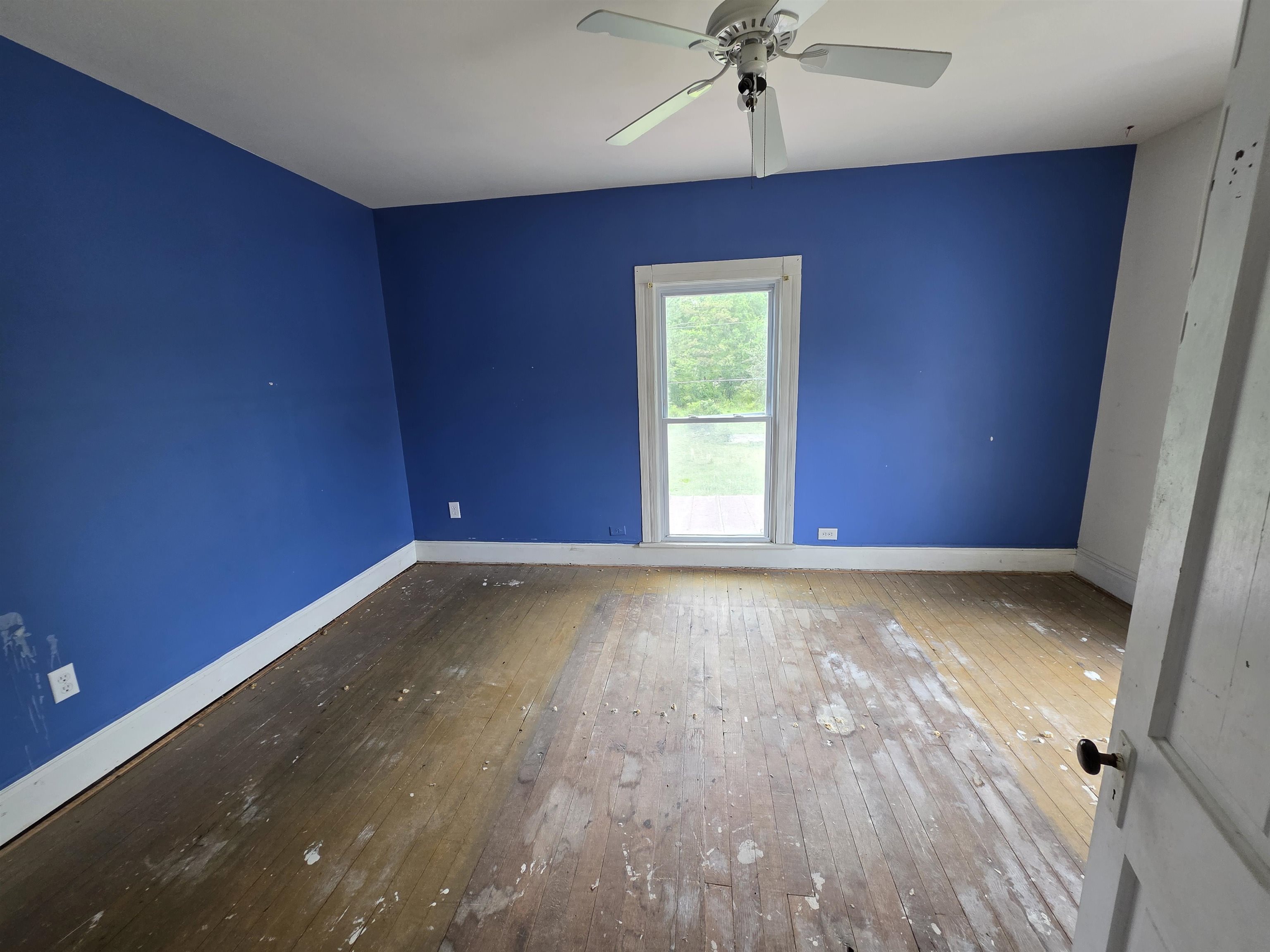 101 Slayden Ave Property Photo 37
