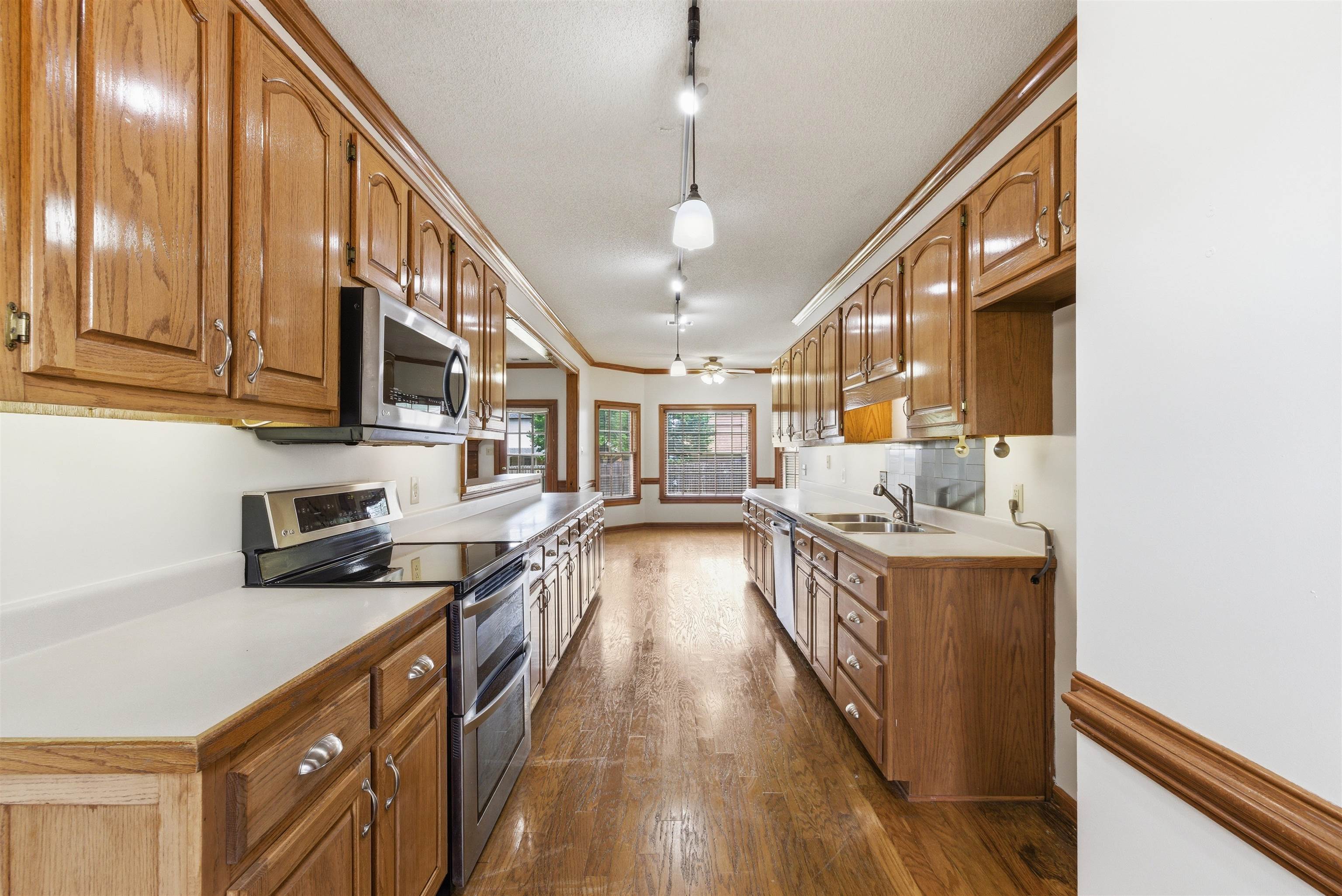 540 Wilkes Cv Property Photo 11