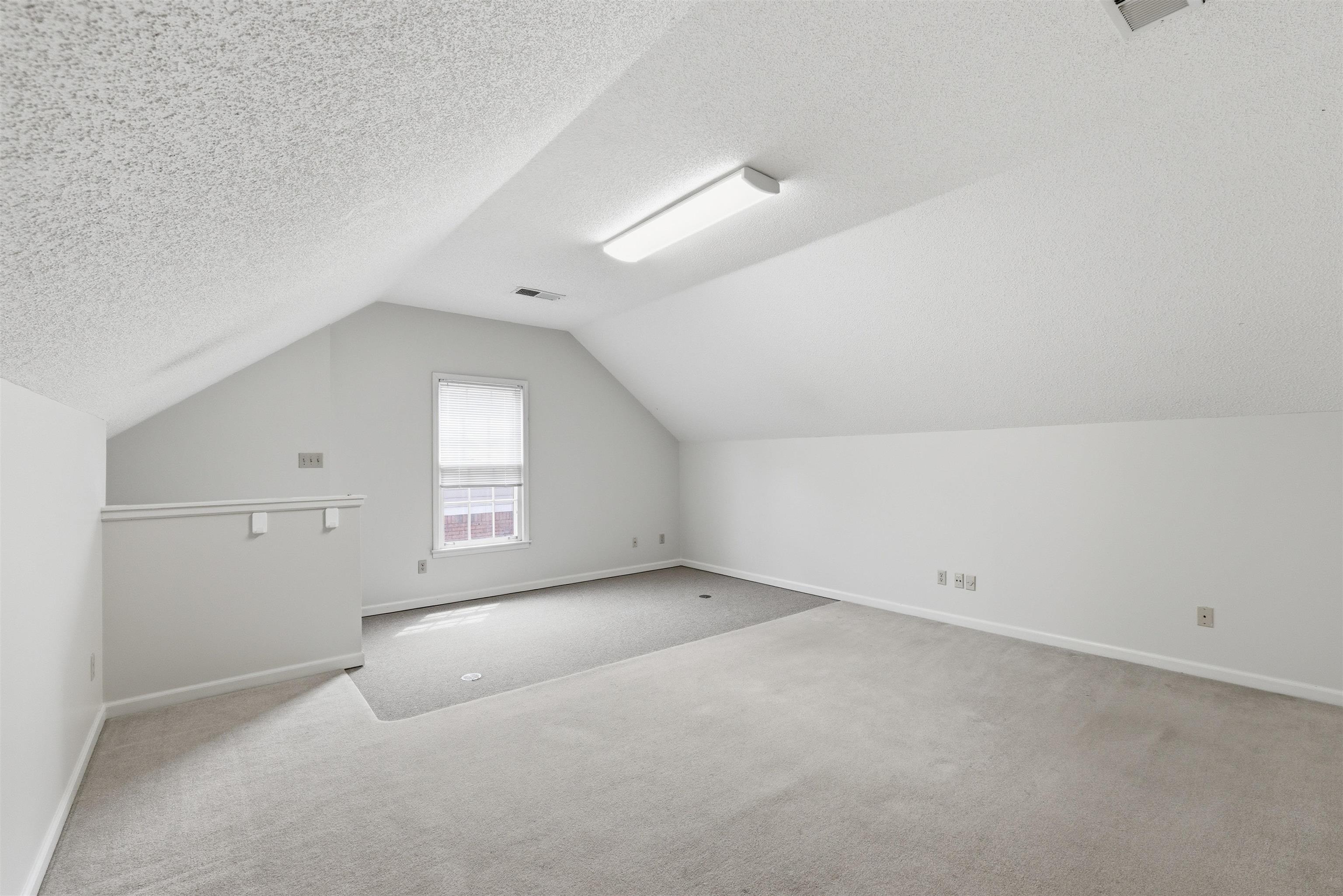540 Wilkes Cv Property Photo 24