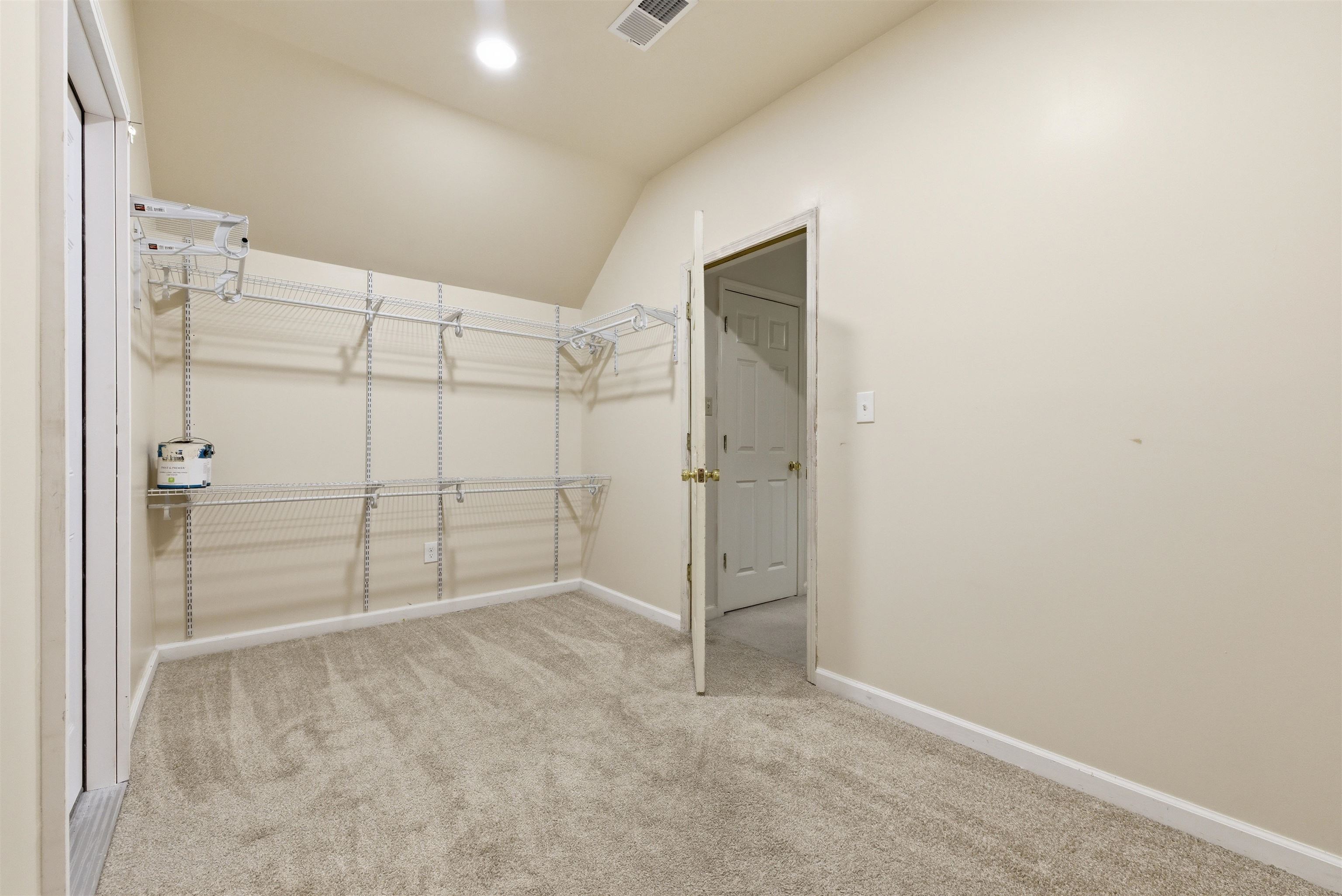 540 Wilkes Cv Property Photo 26