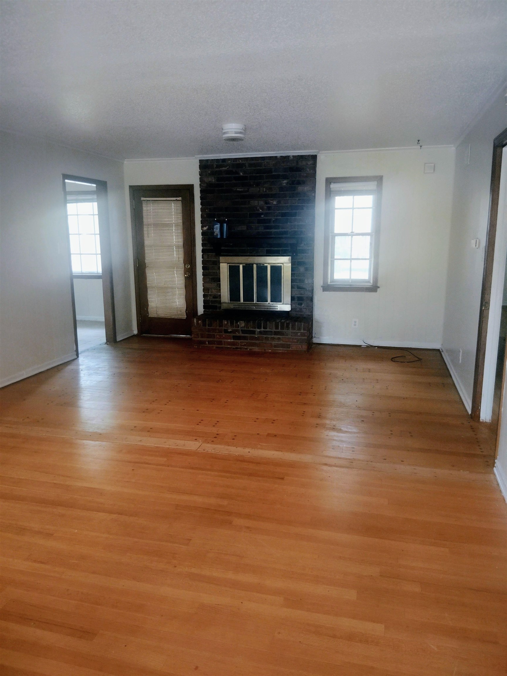 4876 Cottonwood Rd Property Photo 3