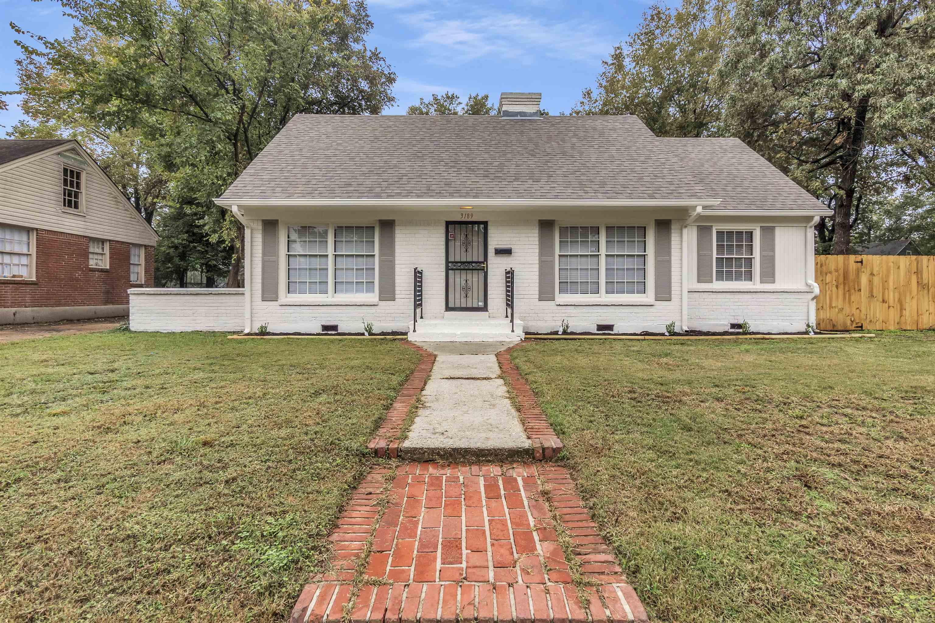3189 HIGHLAND PARK PL Property Photo 1