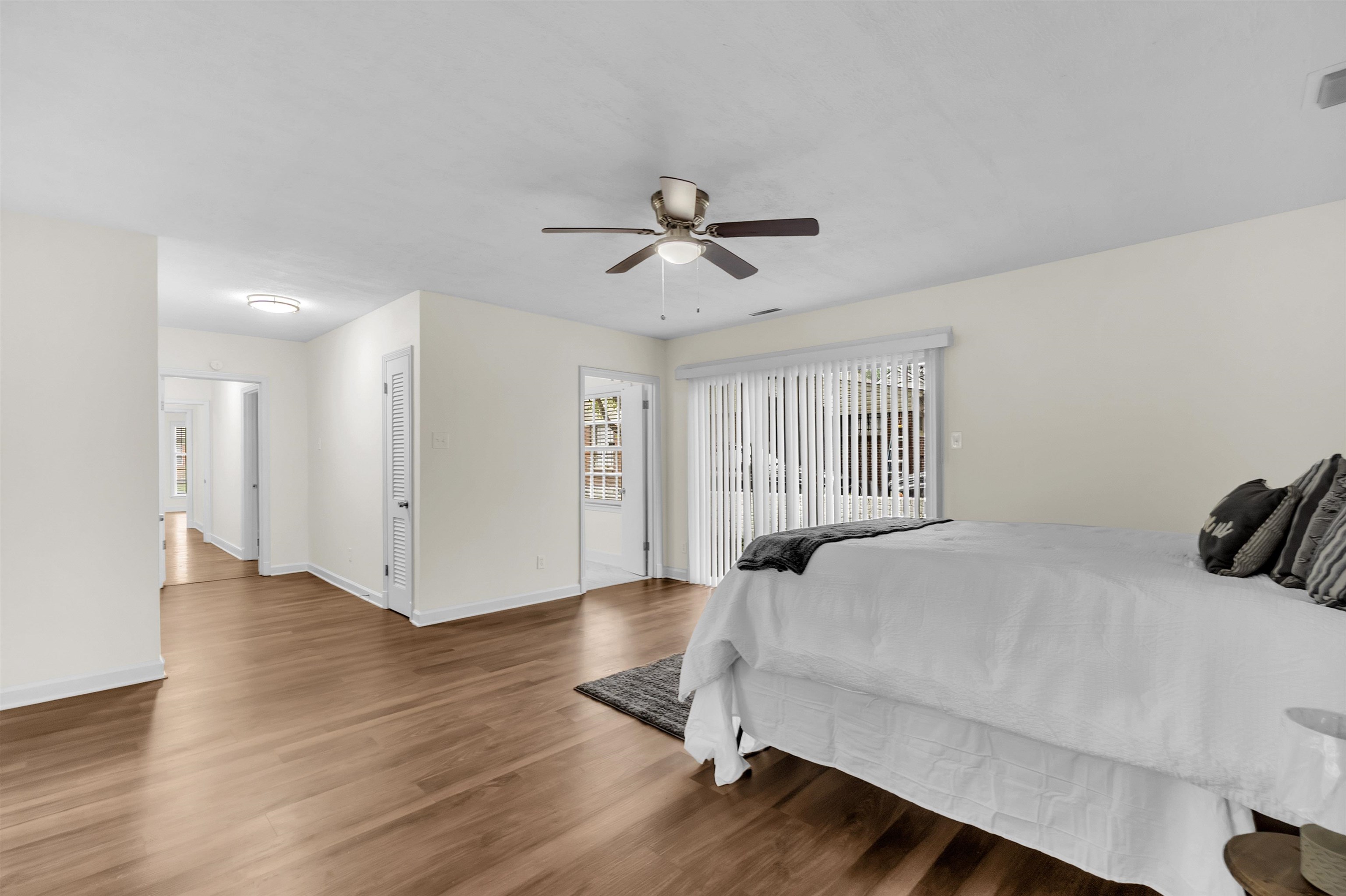 3189 Highland Park Pl Property Photo 14