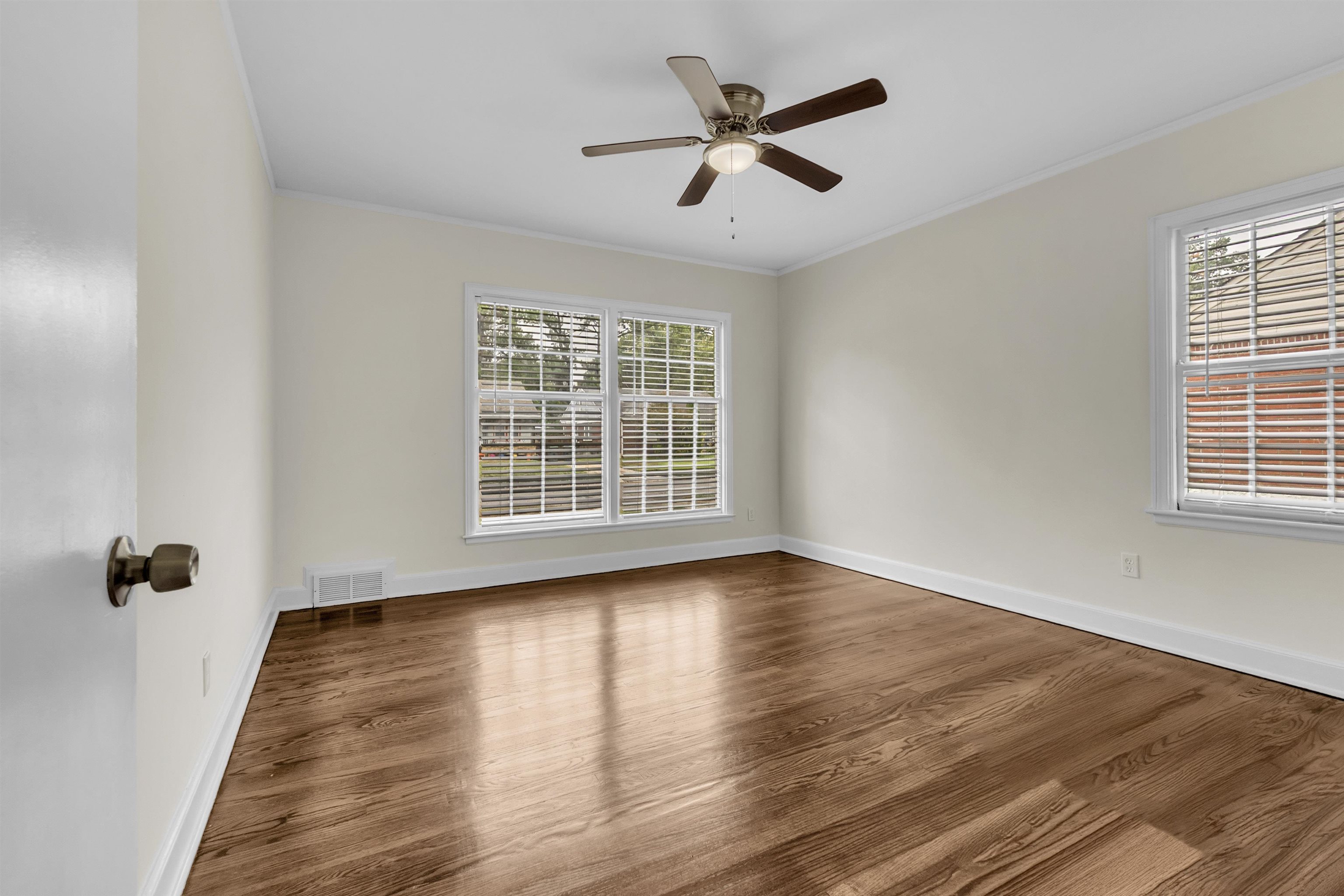 3189 Highland Park Pl Property Photo 19