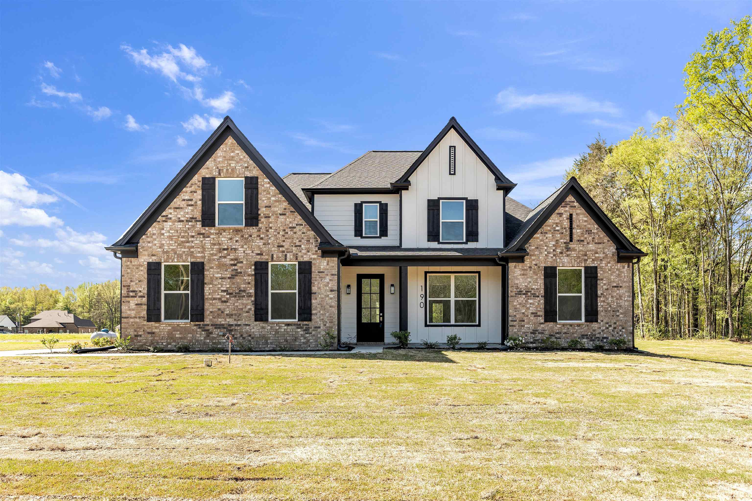 347 Centerline Roper Loop Property Photo 1