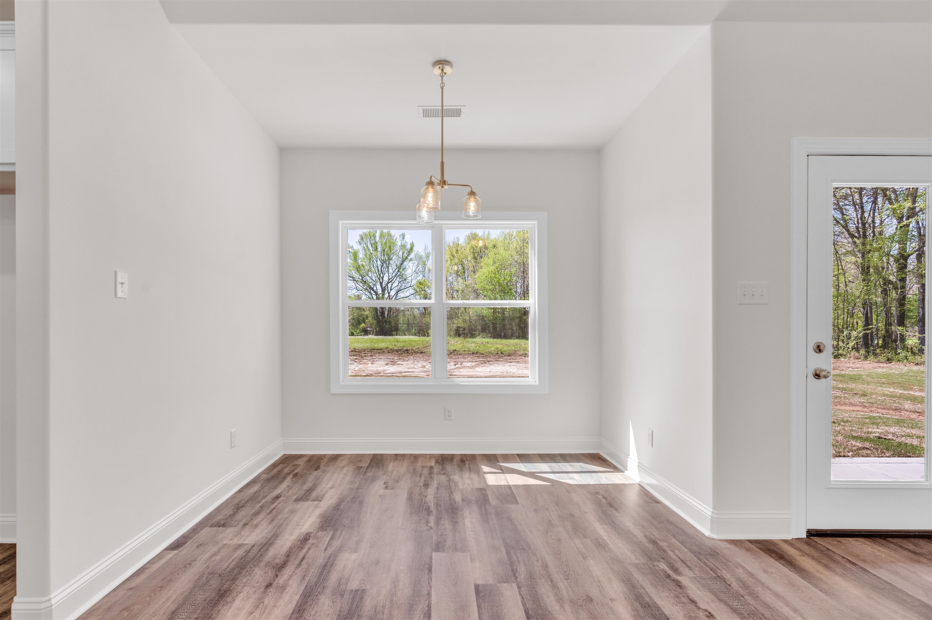 347 Centerline Roper Loop Property Photo 8