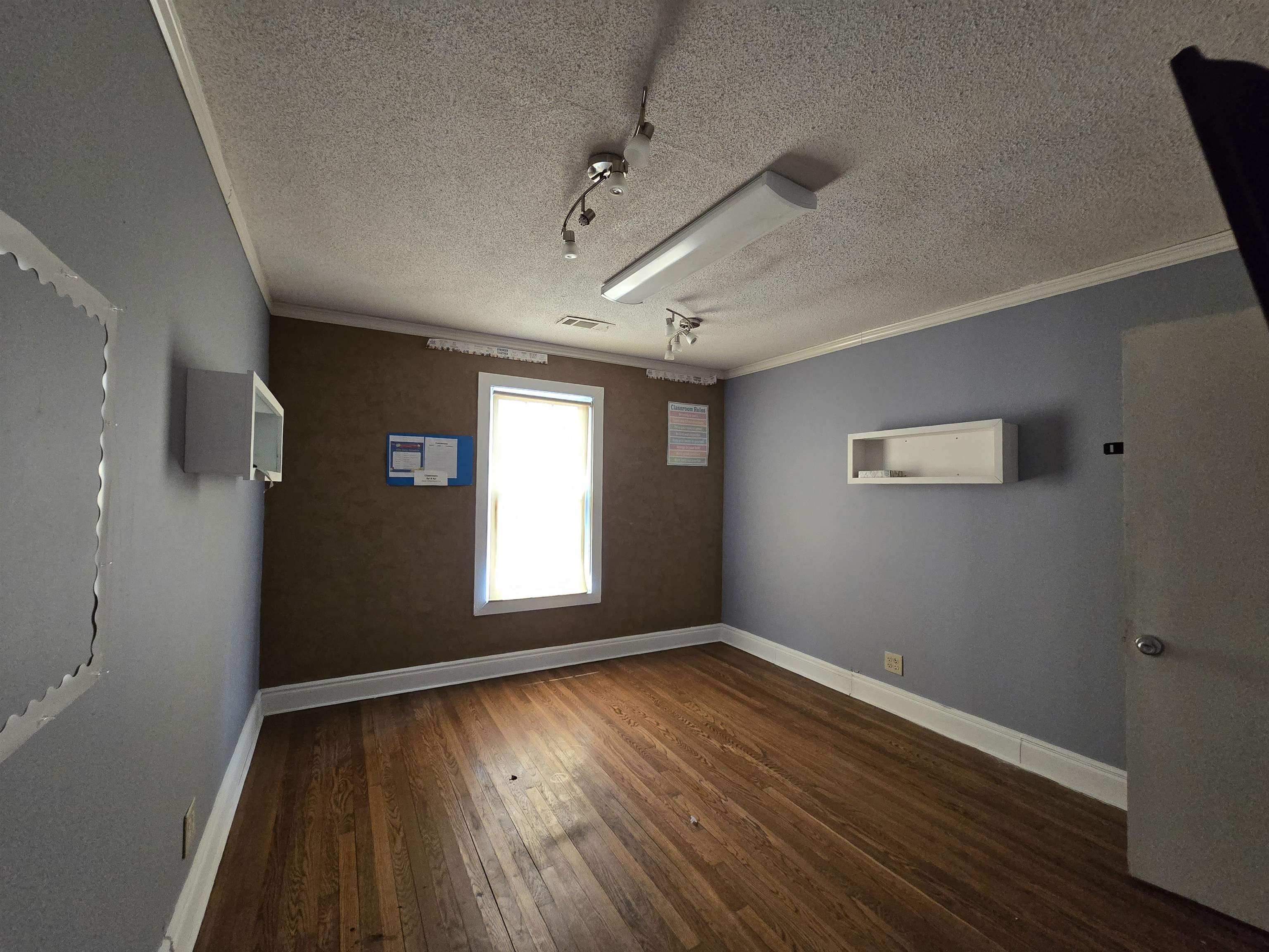 3048 Park Ave Property Photo 11