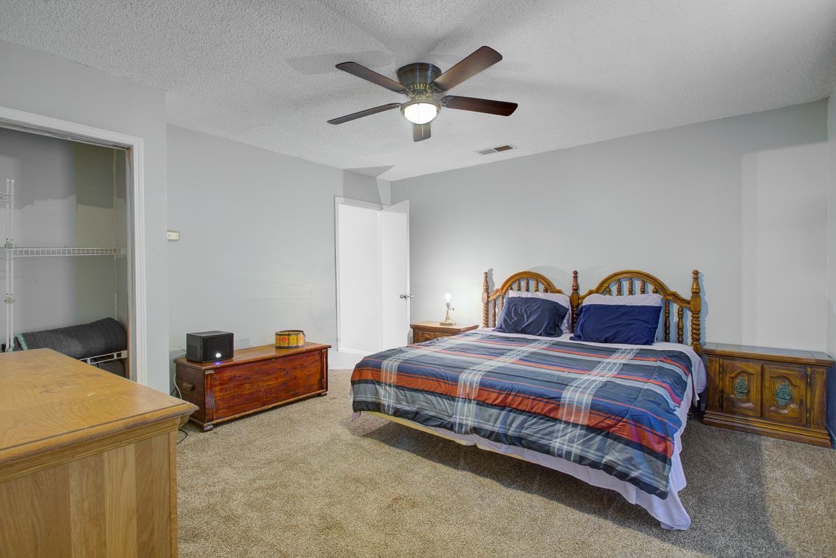 5054 Gull Rd Property Photo 20