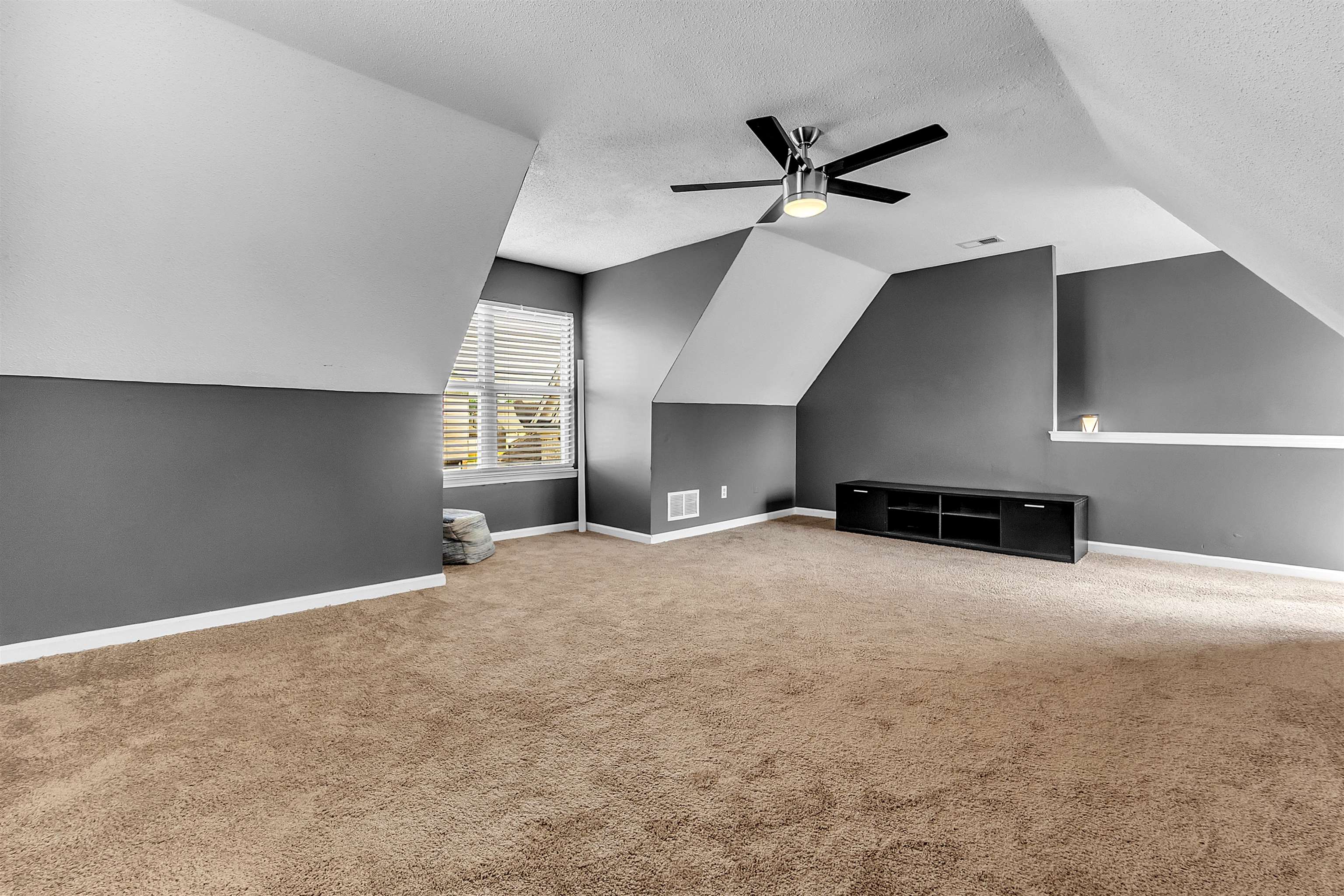 843 Blue Pearl Cv Property Photo 25
