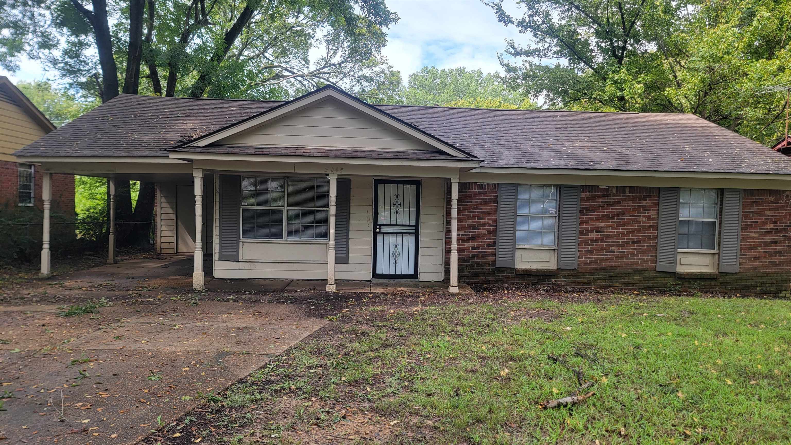 3245 Sinclair Dr Property Photo 3