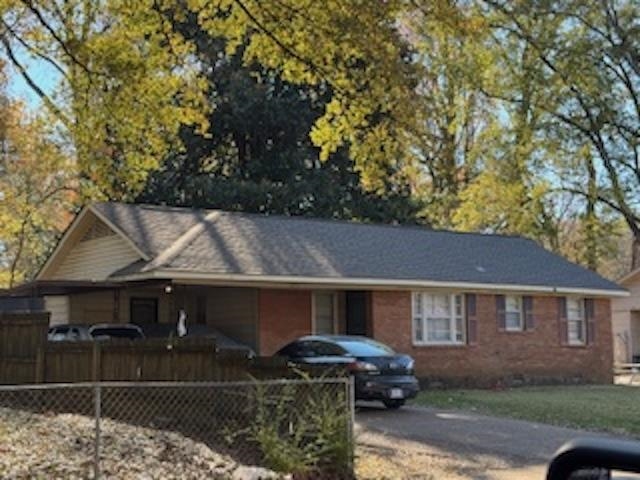 1675 Haywood Ave Property Photo 17