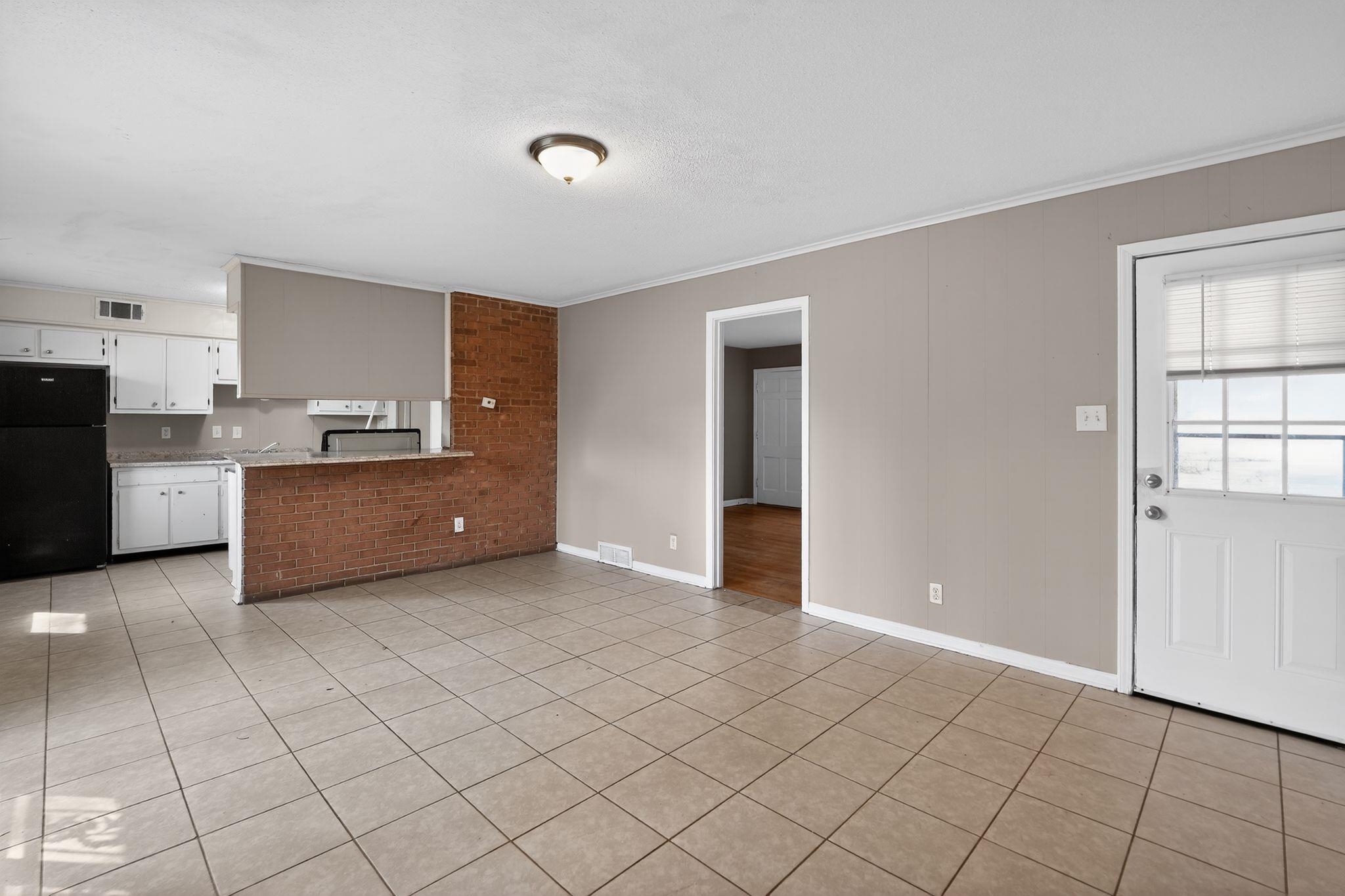 4378 Hawkeye St Property Photo 10