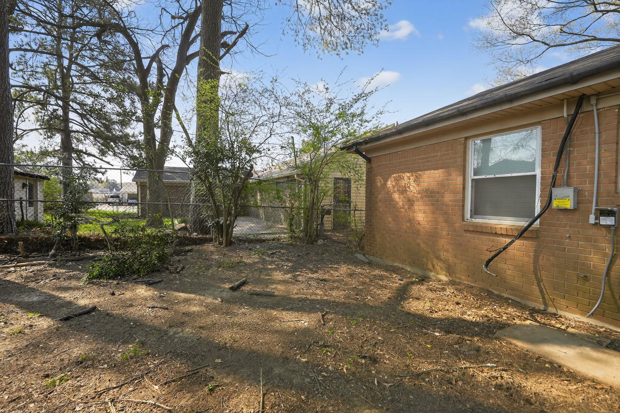 4378 Hawkeye St Property Photo 29
