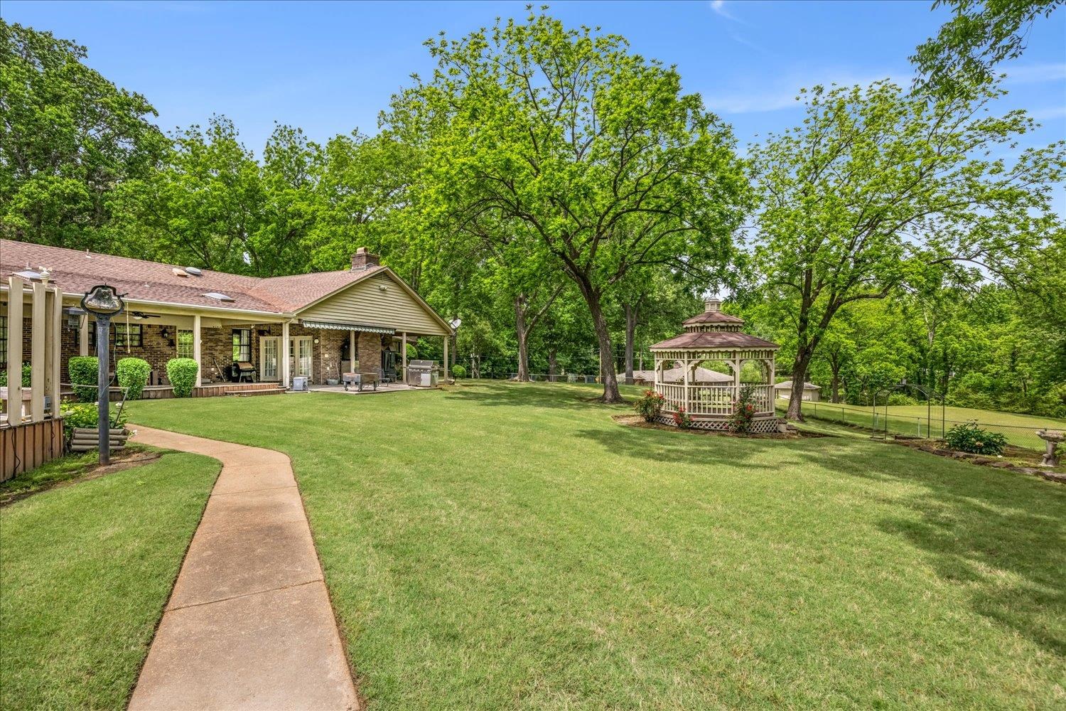 3748 Old Brownsville Rd Property Photo 36