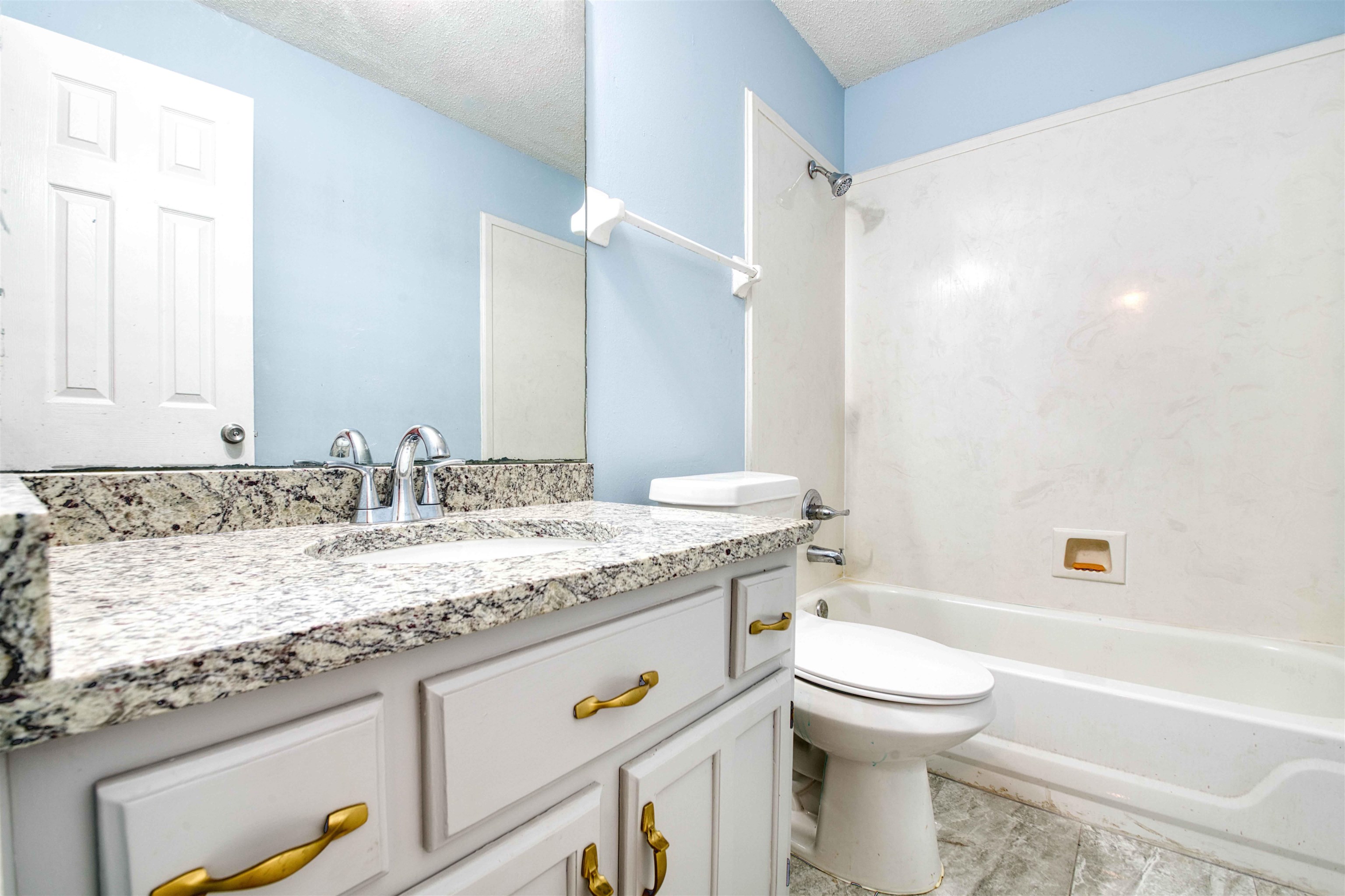 6348 Eastbrier Dr Property Photo 19