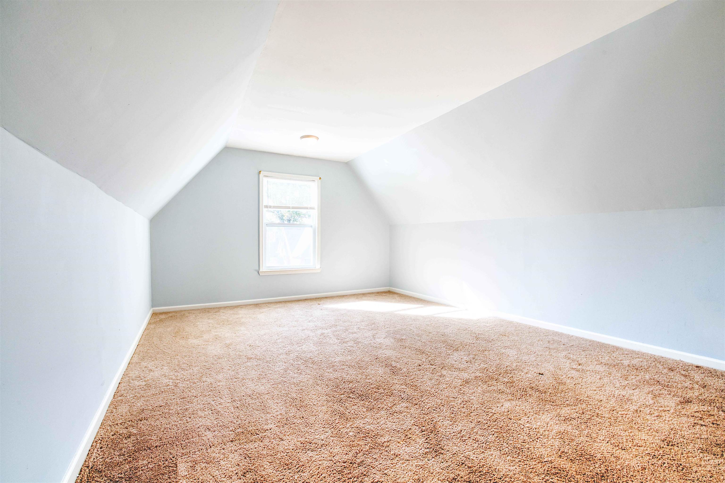 6348 Eastbrier Dr Property Photo 25