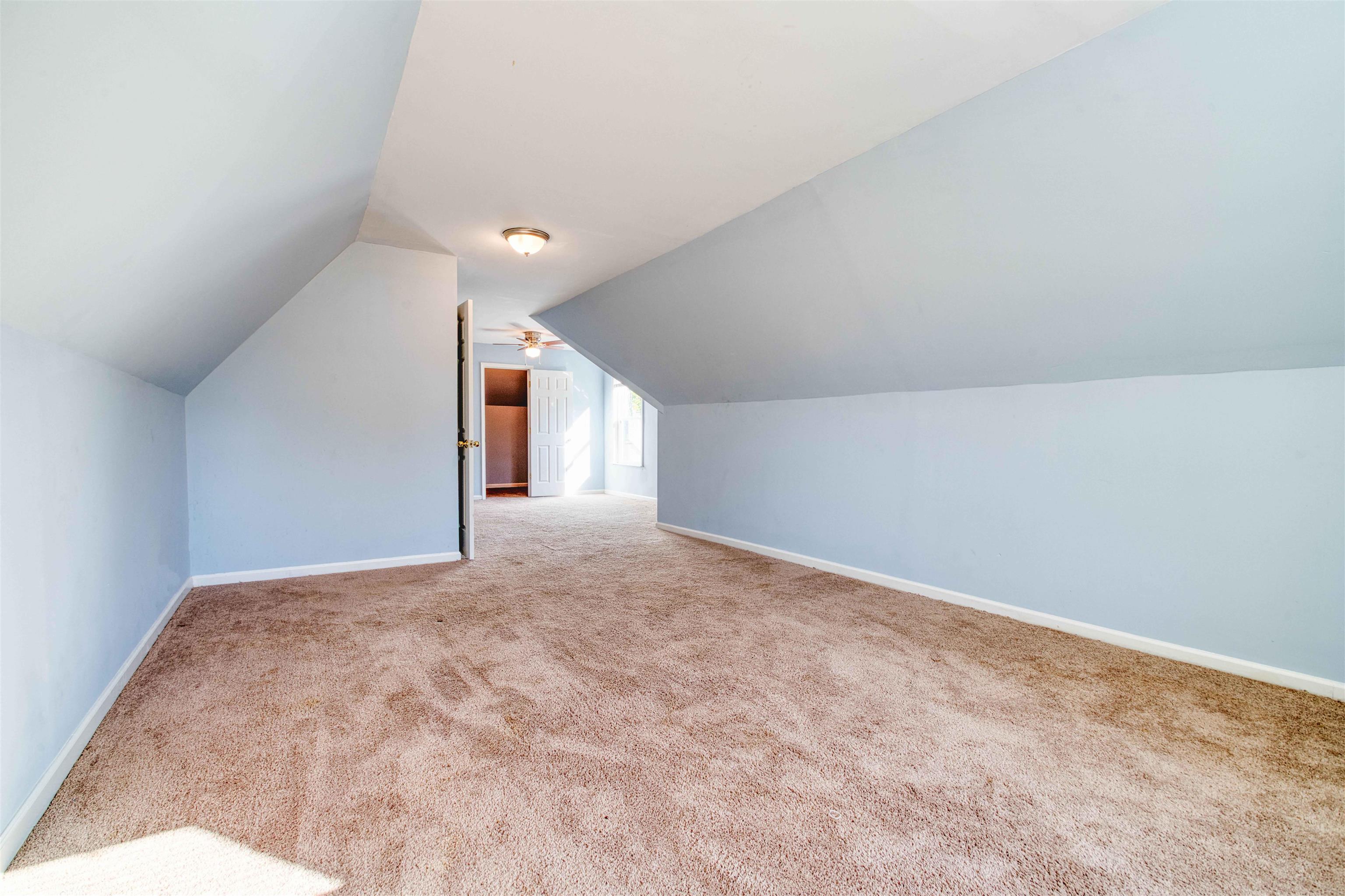 6348 Eastbrier Dr Property Photo 27