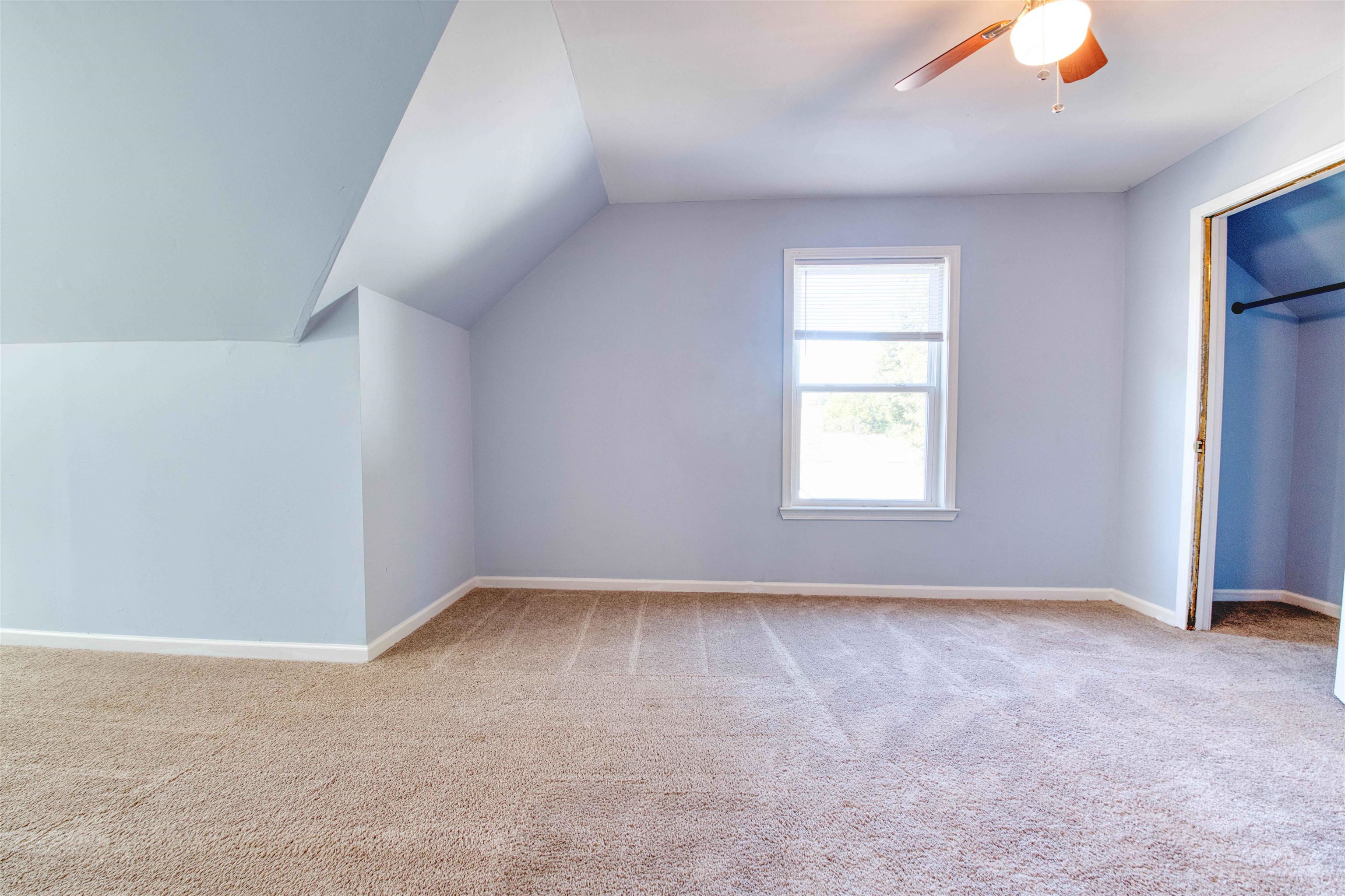 6348 Eastbrier Dr Property Photo 29