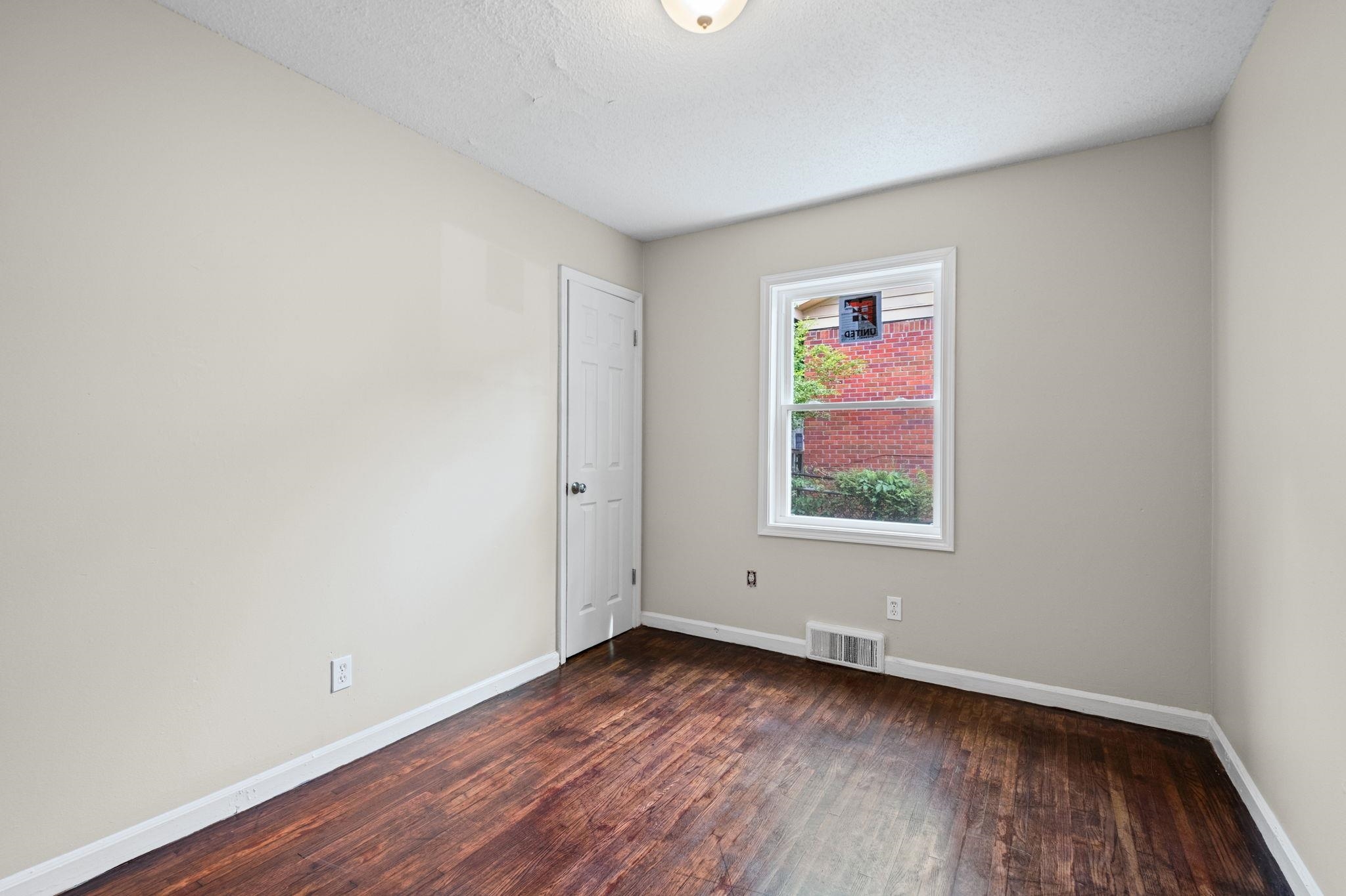 3768 Alma Dr Property Photo 15