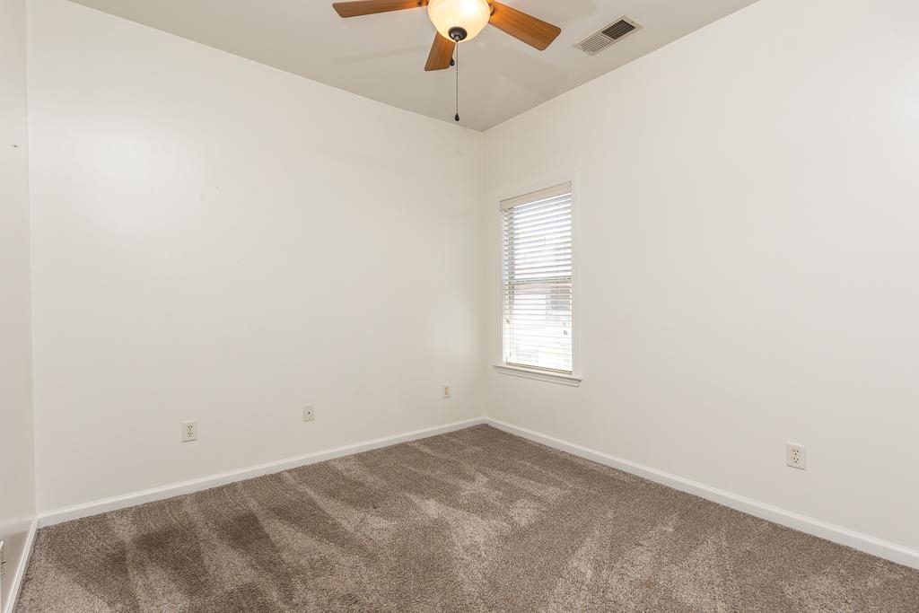1340 Island Town Dr Property Photo 15