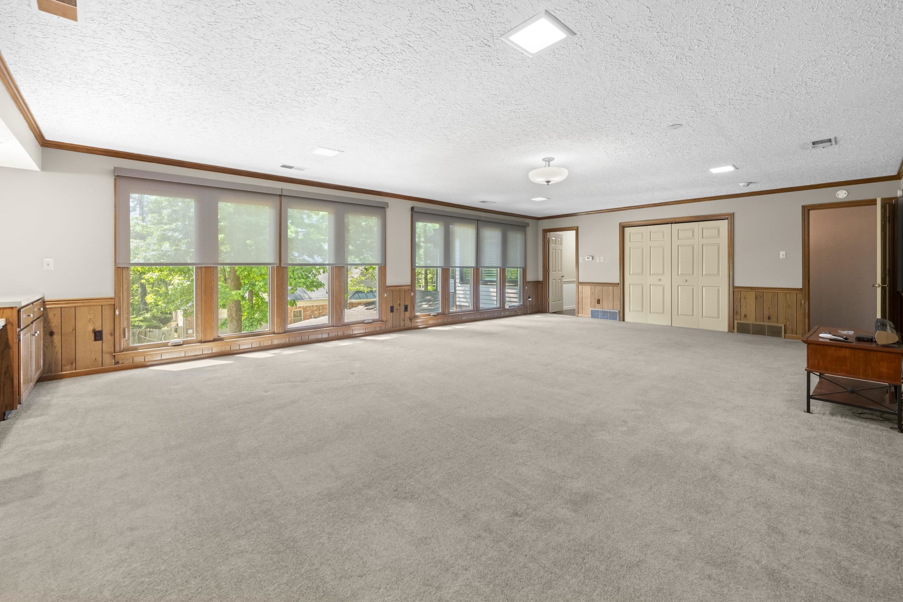 8449 Lansingwood Cv Property Photo 16