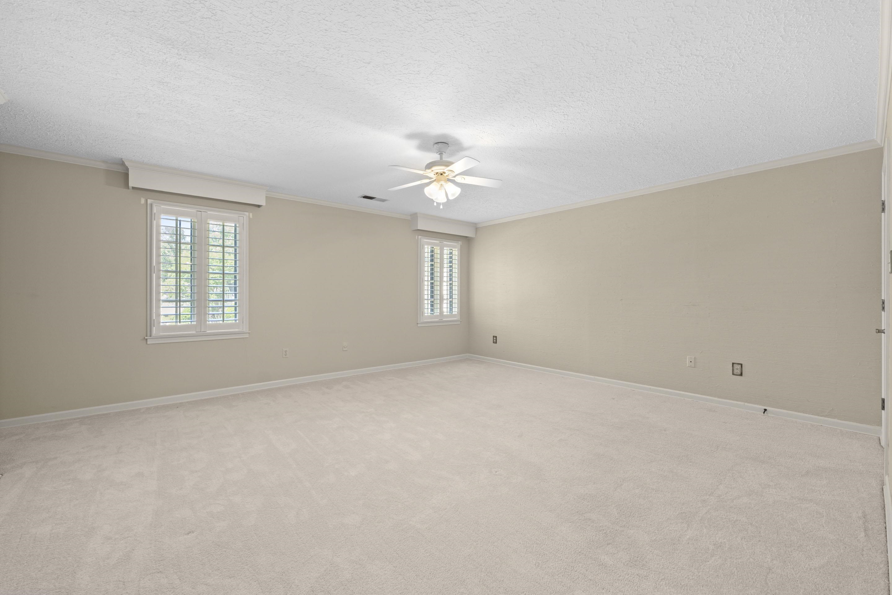 8449 Lansingwood Cv Property Photo 24