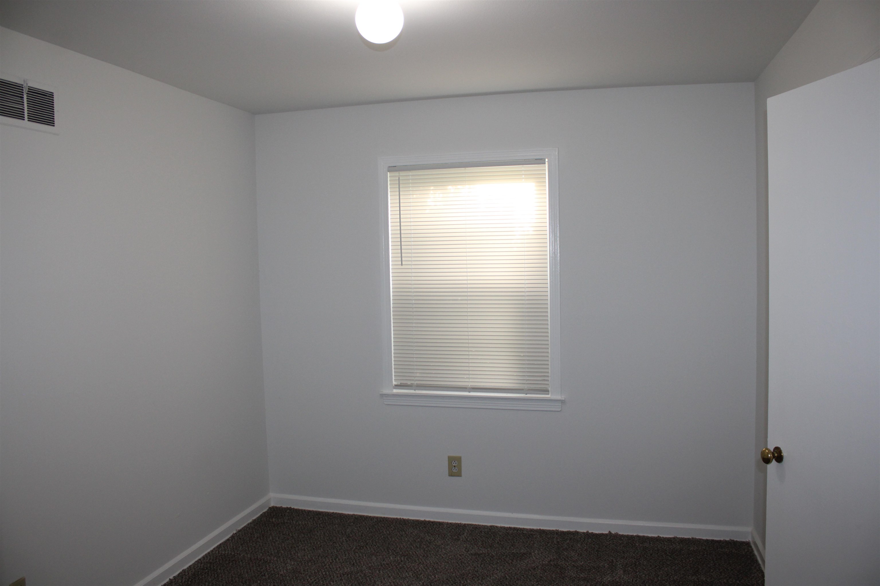 5552 Millbranch Rd Property Photo 11
