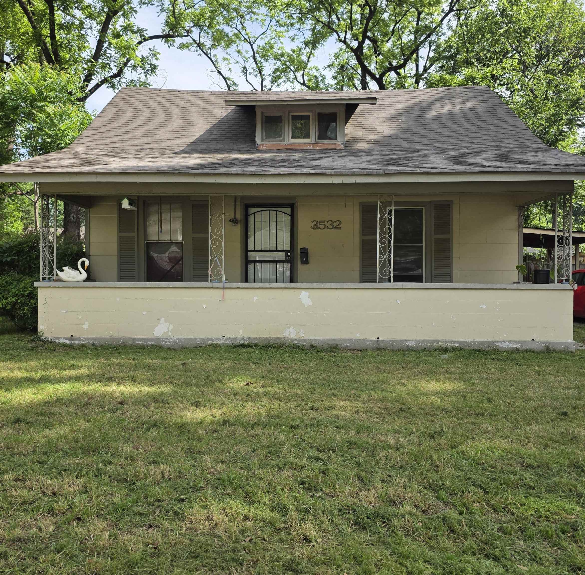 3532 KALLAHER AVE Property Photo 1