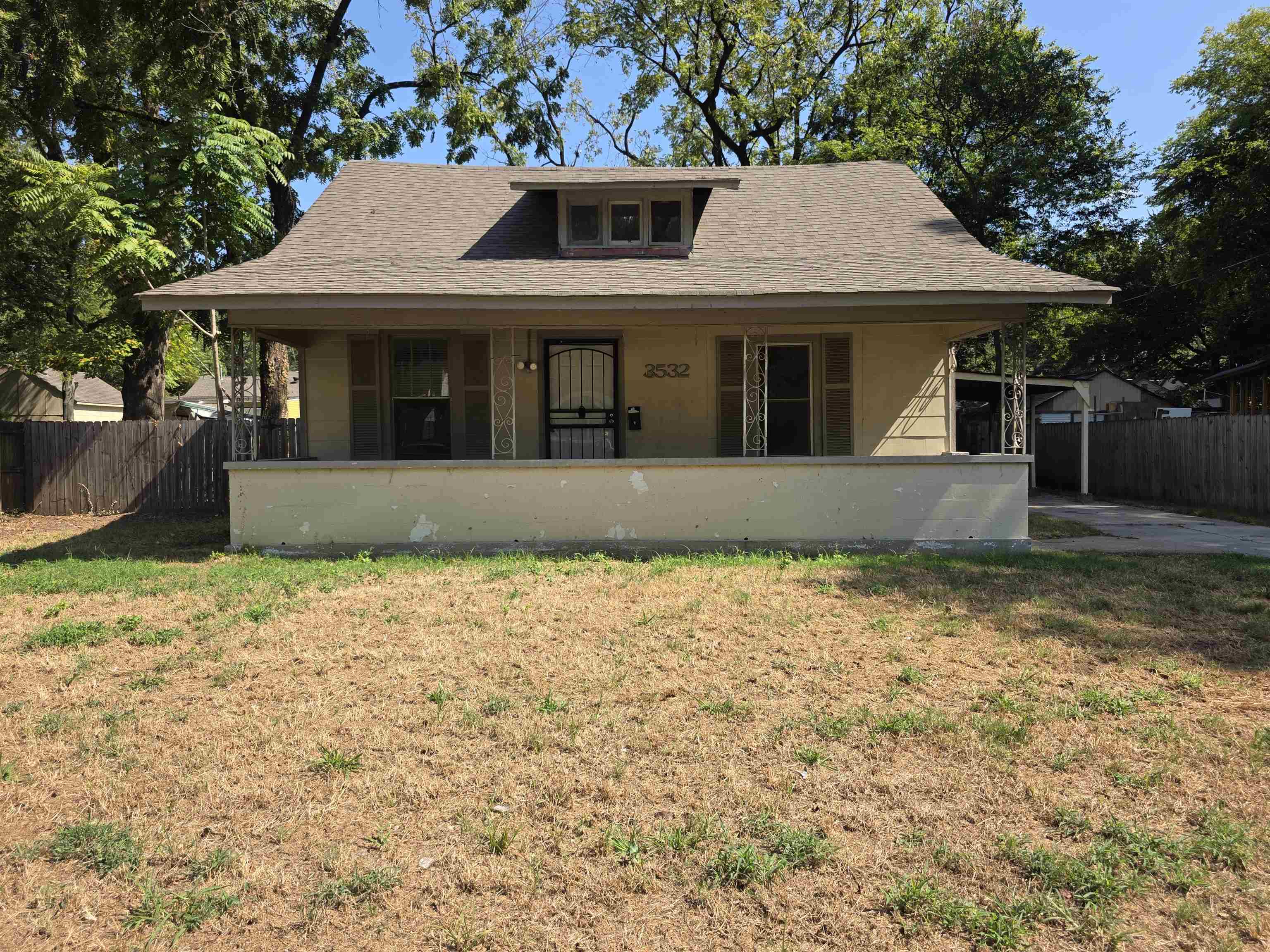 3532 KALLAHER AVE Property Photo 1