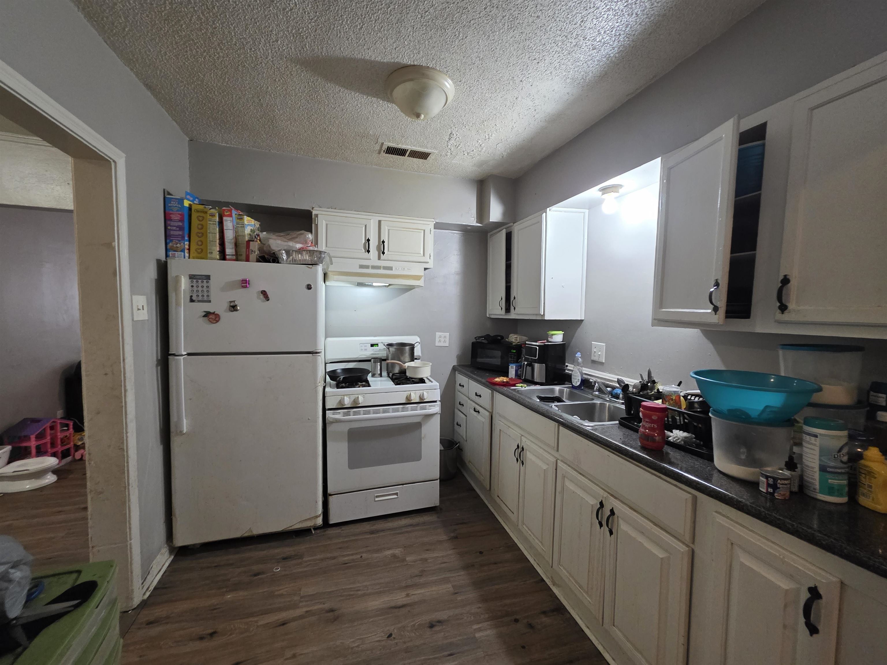 3372 Buchanan Ave Property Photo 11