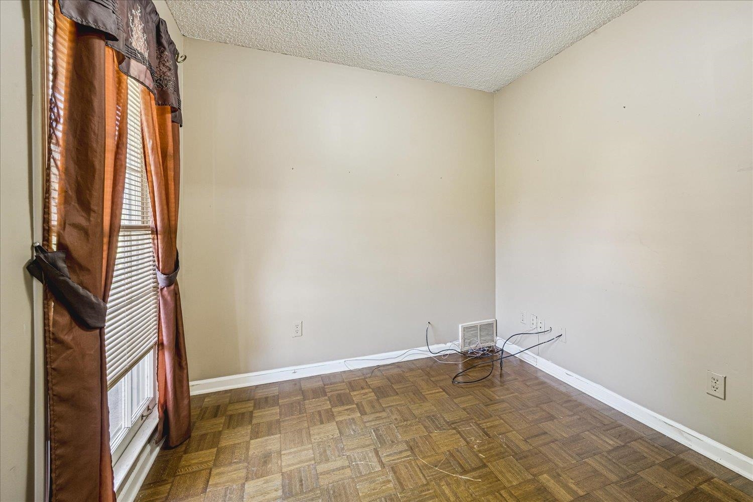 5128 Overview Rdg Property Photo 5