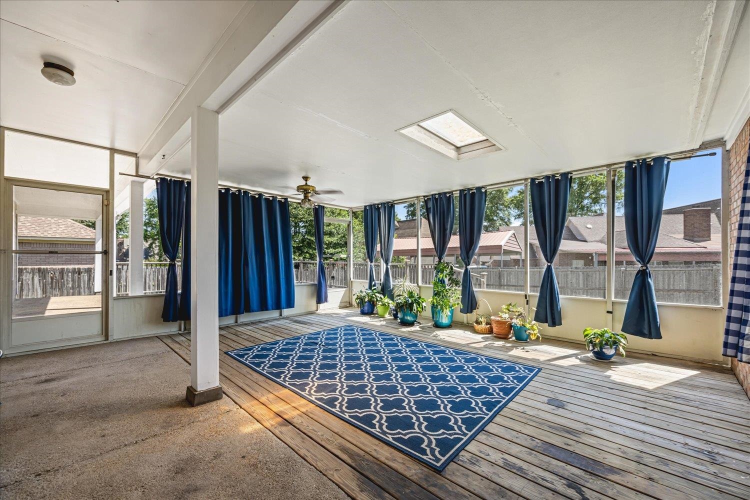 5128 Overview Rdg Property Photo 7
