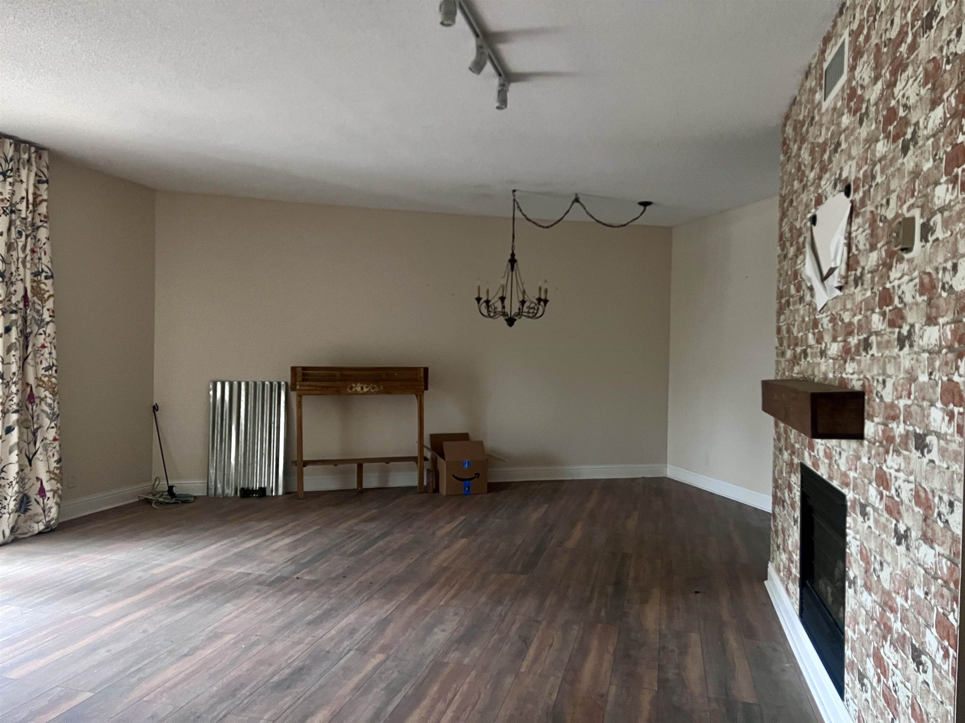 475 N Highland St 3h Property Photo 13