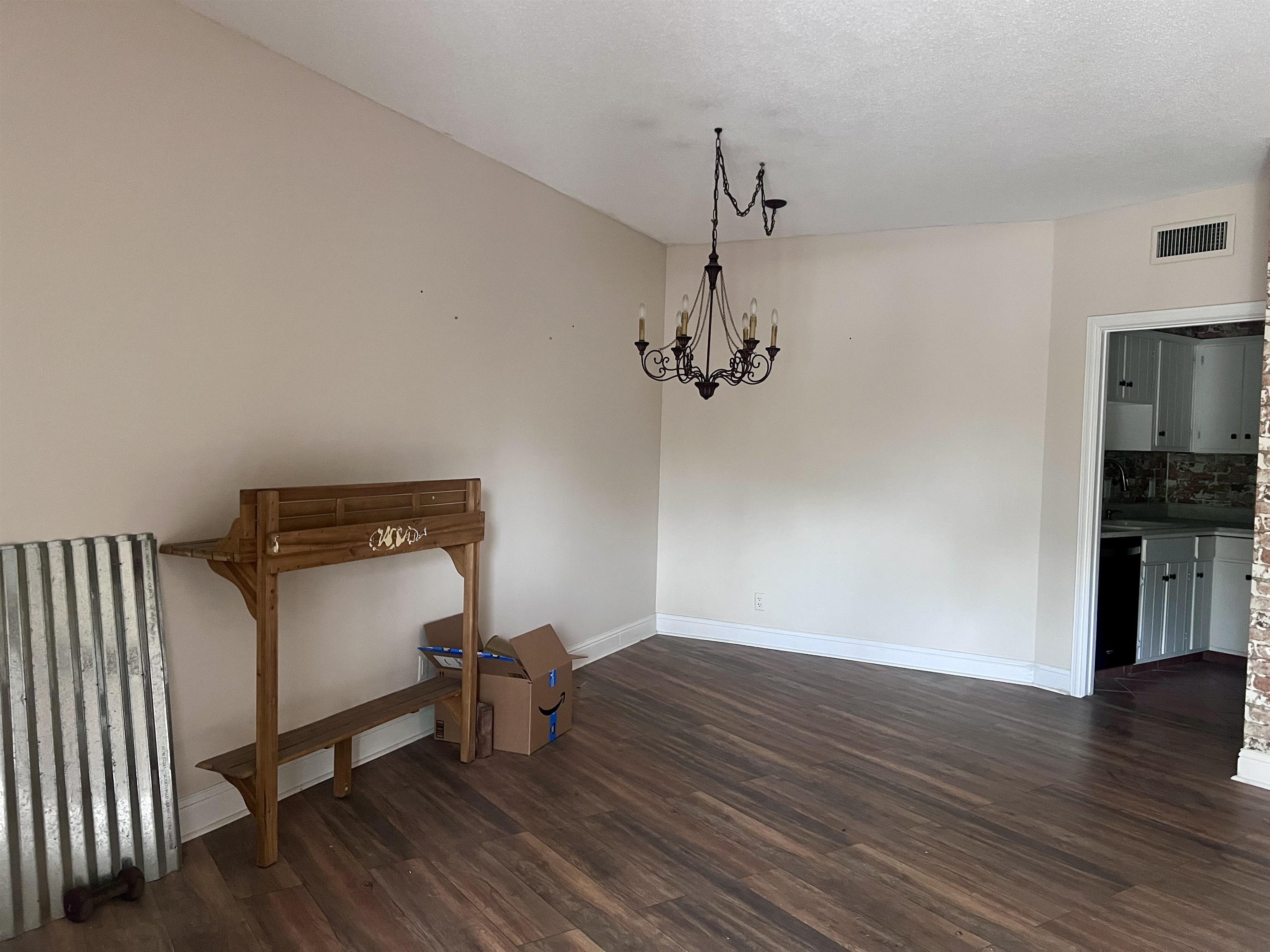 475 N Highland St 3h Property Photo 14