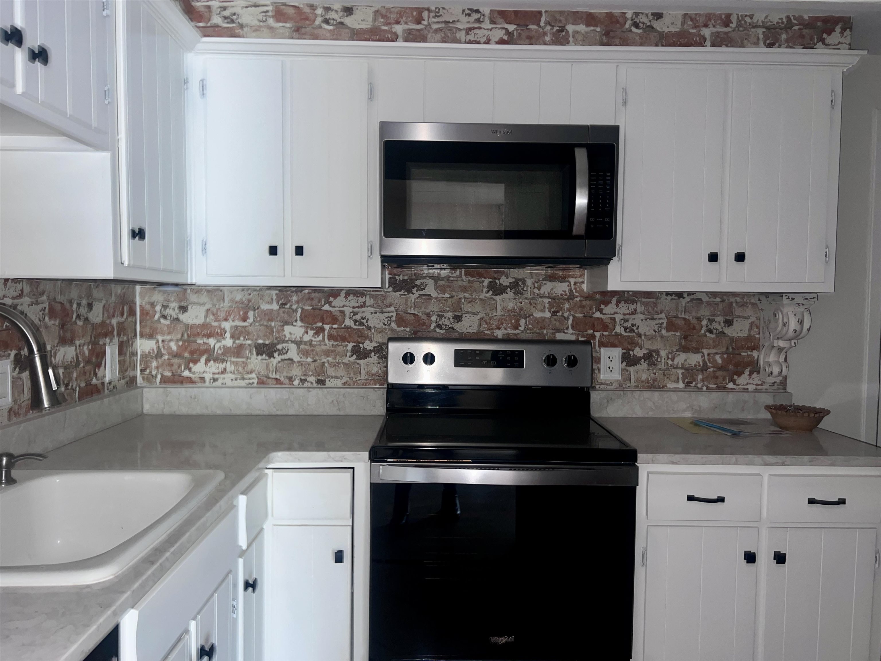 475 N Highland St 3h Property Photo 16