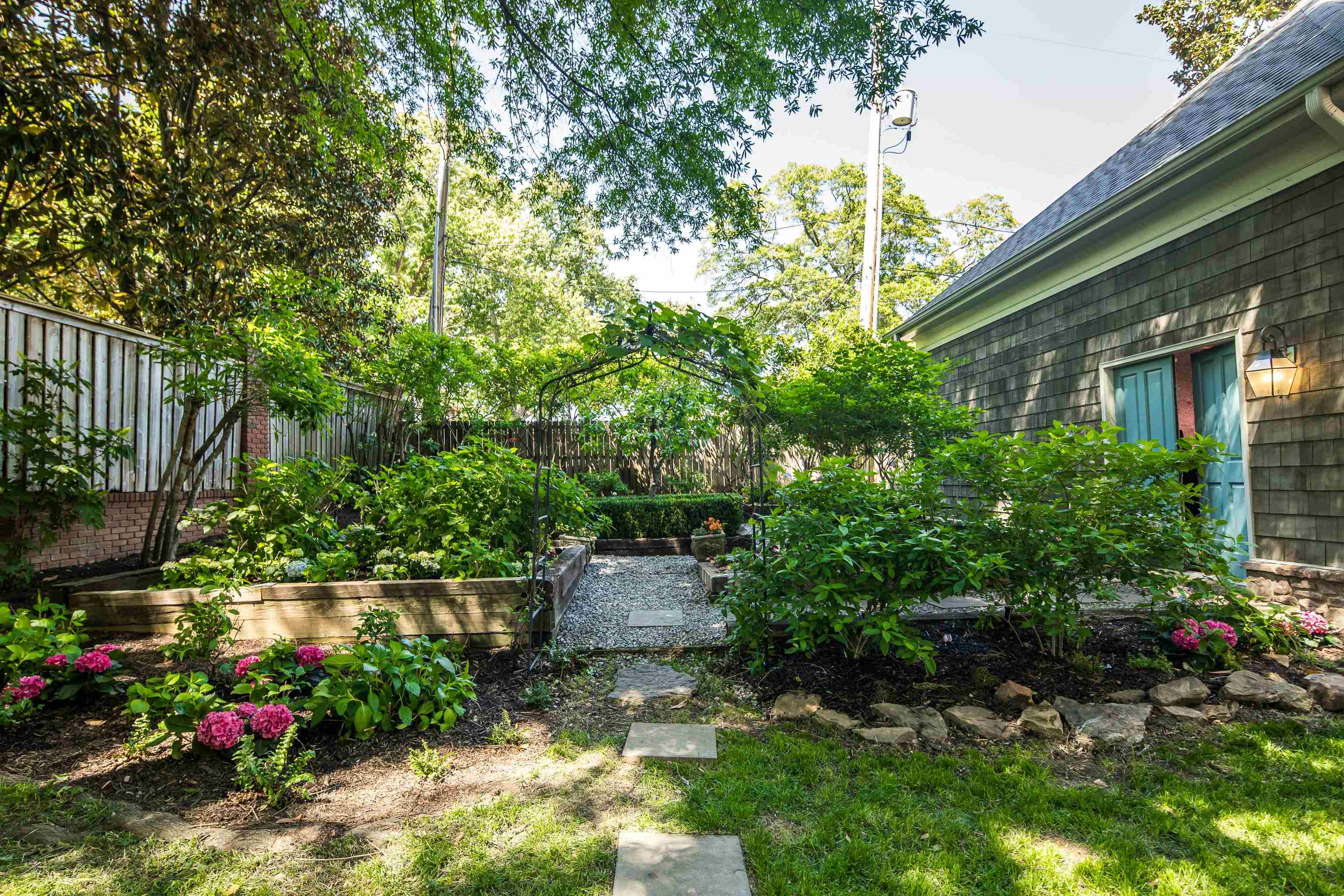 175 Waring Rd Property Photo 40