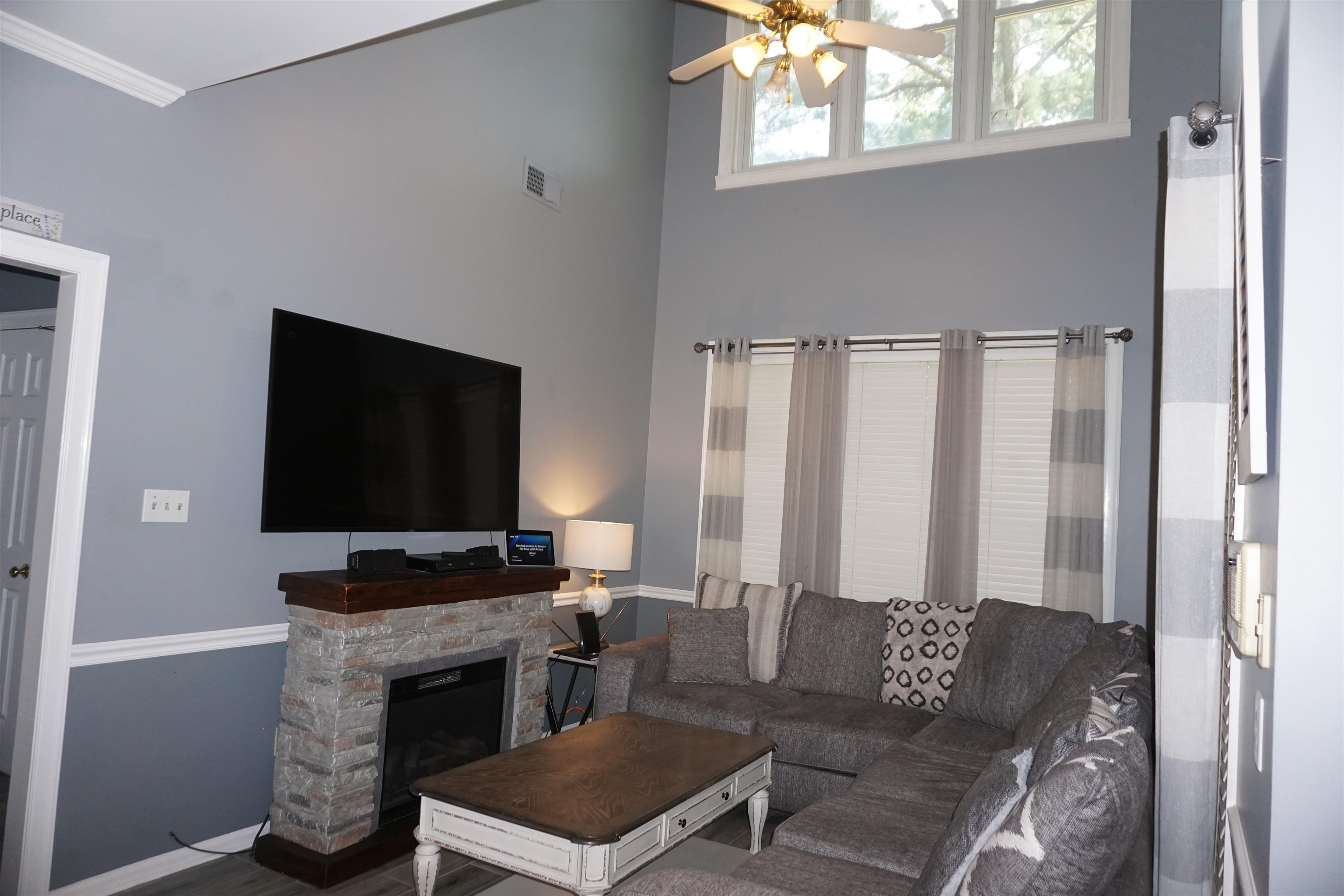 1389 Cedar Hollow Dr Property Photo 11