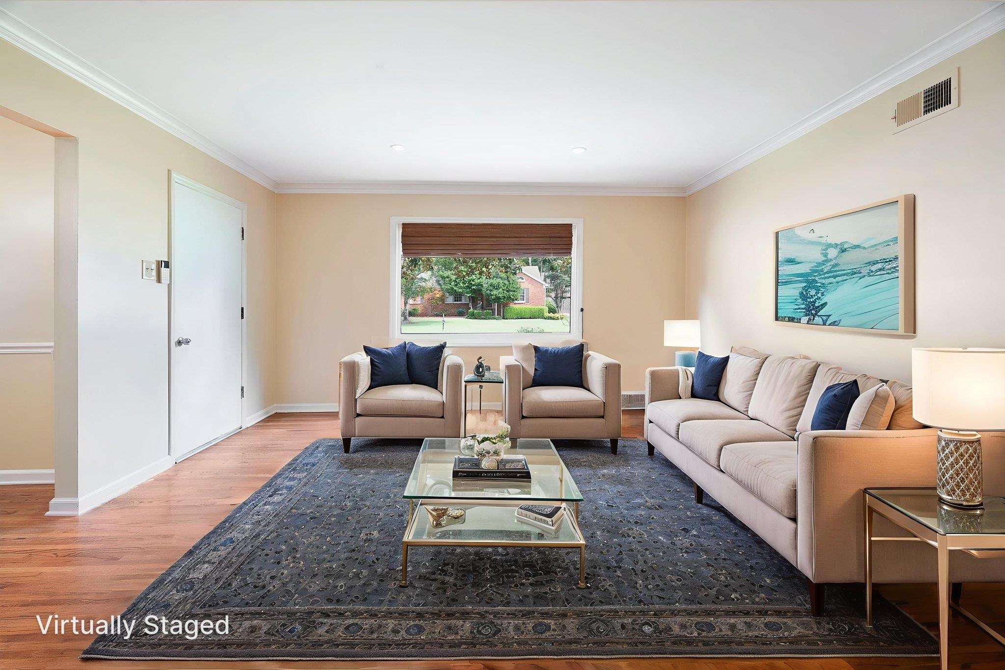 209 Leonora Dr Property Photo 5