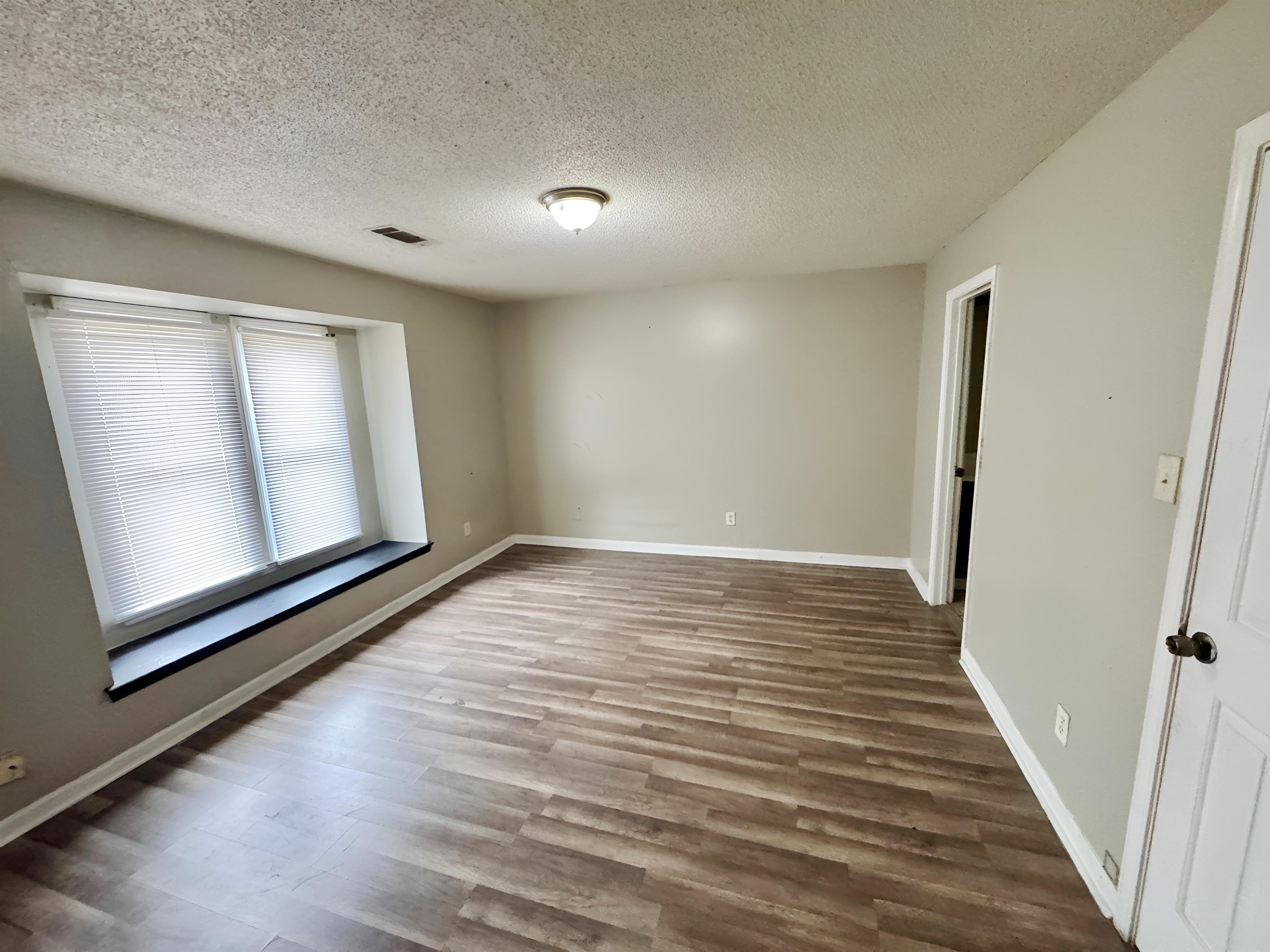 6173 Blue Willow Cv Property Photo 7